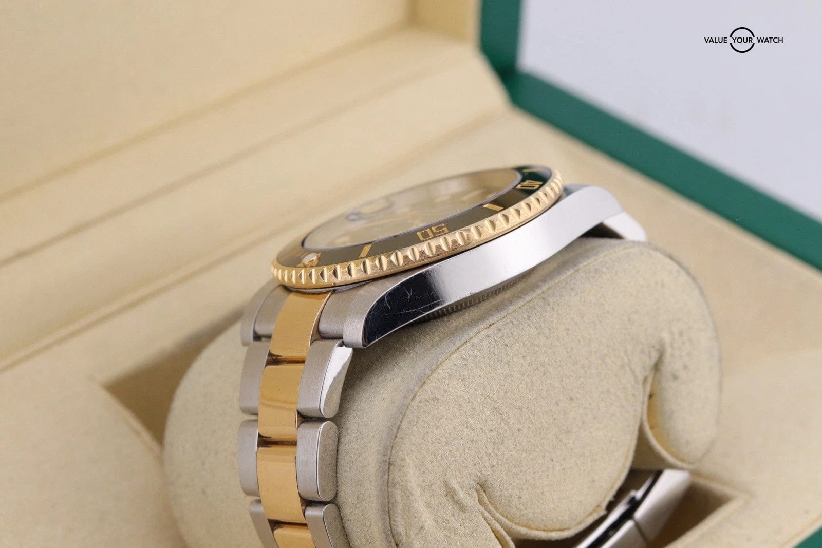 Rolex Submariner 116613 40mm Black Ceramic 18K Yellow Gold Stainless Steel - Image 10