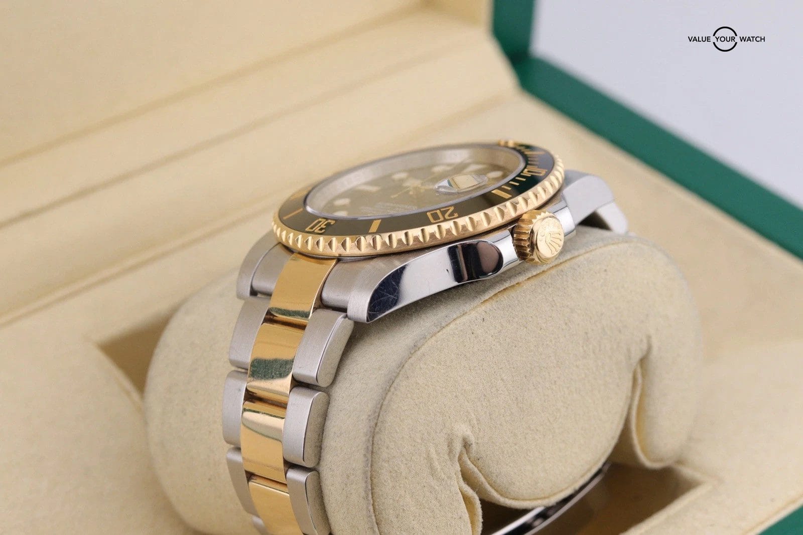 Rolex Submariner 116613 40mm Black Ceramic 18K Yellow Gold Stainless Steel - Image 12