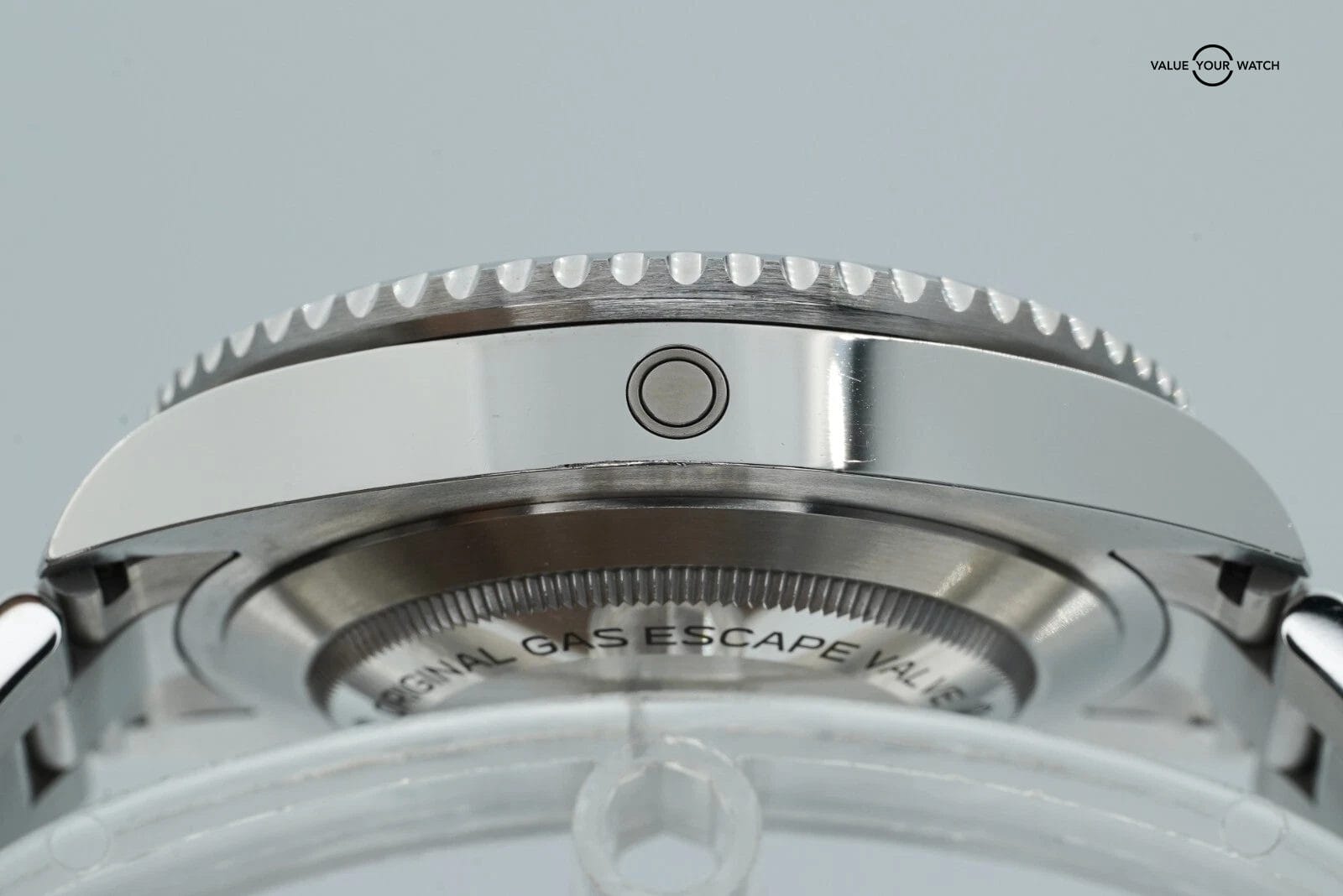 2023 Rolex Sea-Dweller 126600 43mm Stainless Steel Black Dial Boxes/Papers! - Image 9