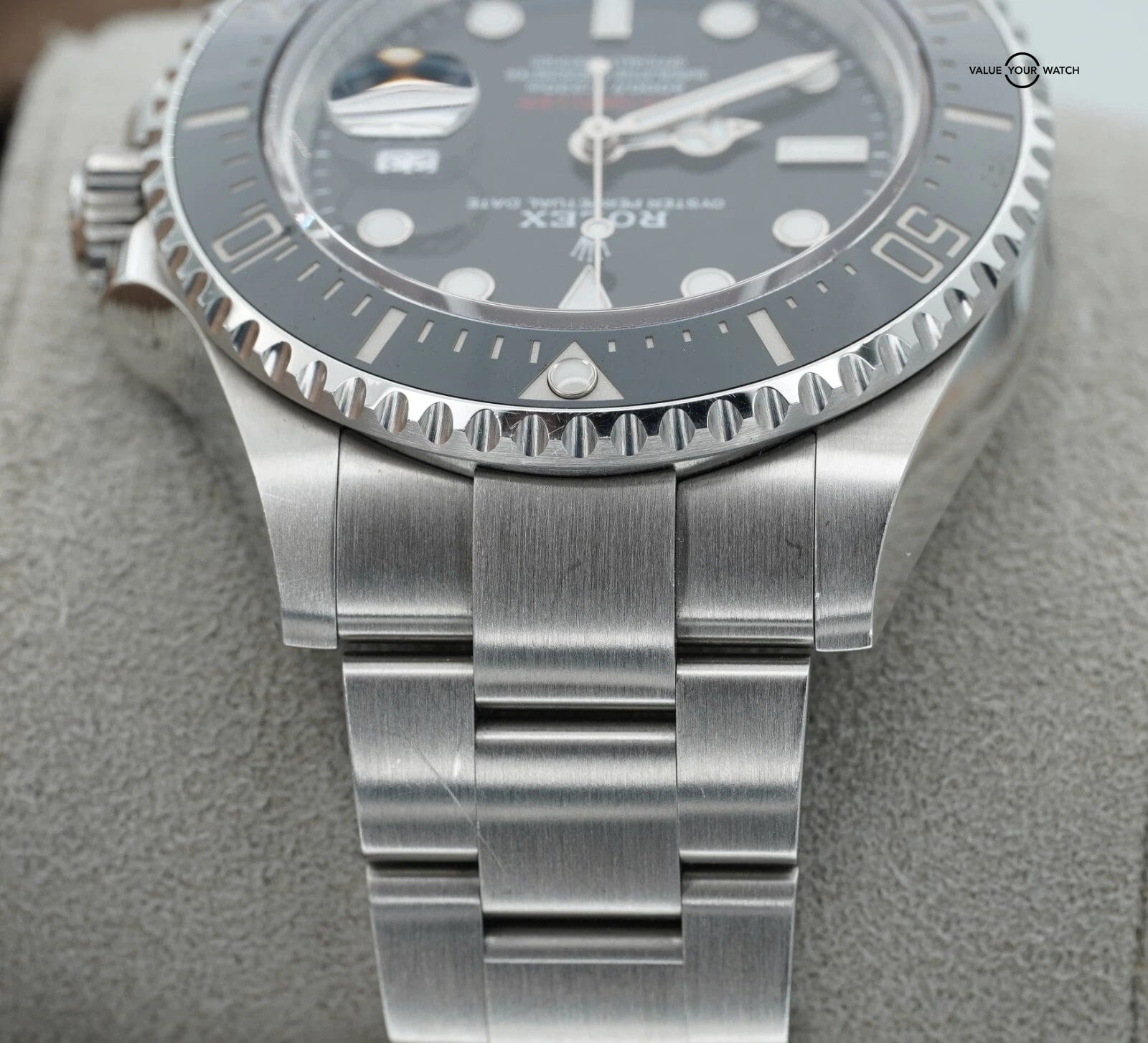 2023 Rolex Sea-Dweller 126600 43mm Stainless Steel Black Dial Boxes/Papers! - Image 11