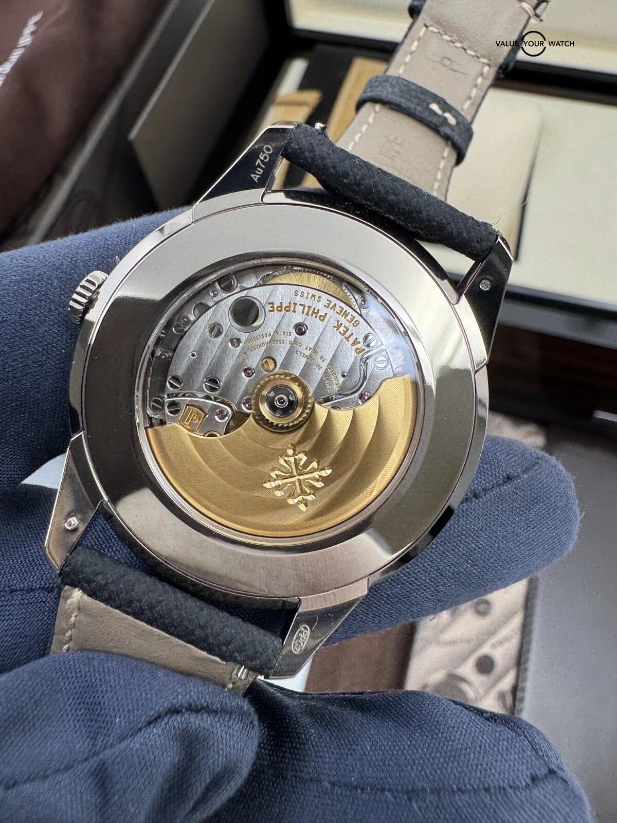 2023 MINT Grain Textured Dial 18k White Gold Box Papers Calatrava Box Papers - Image 4