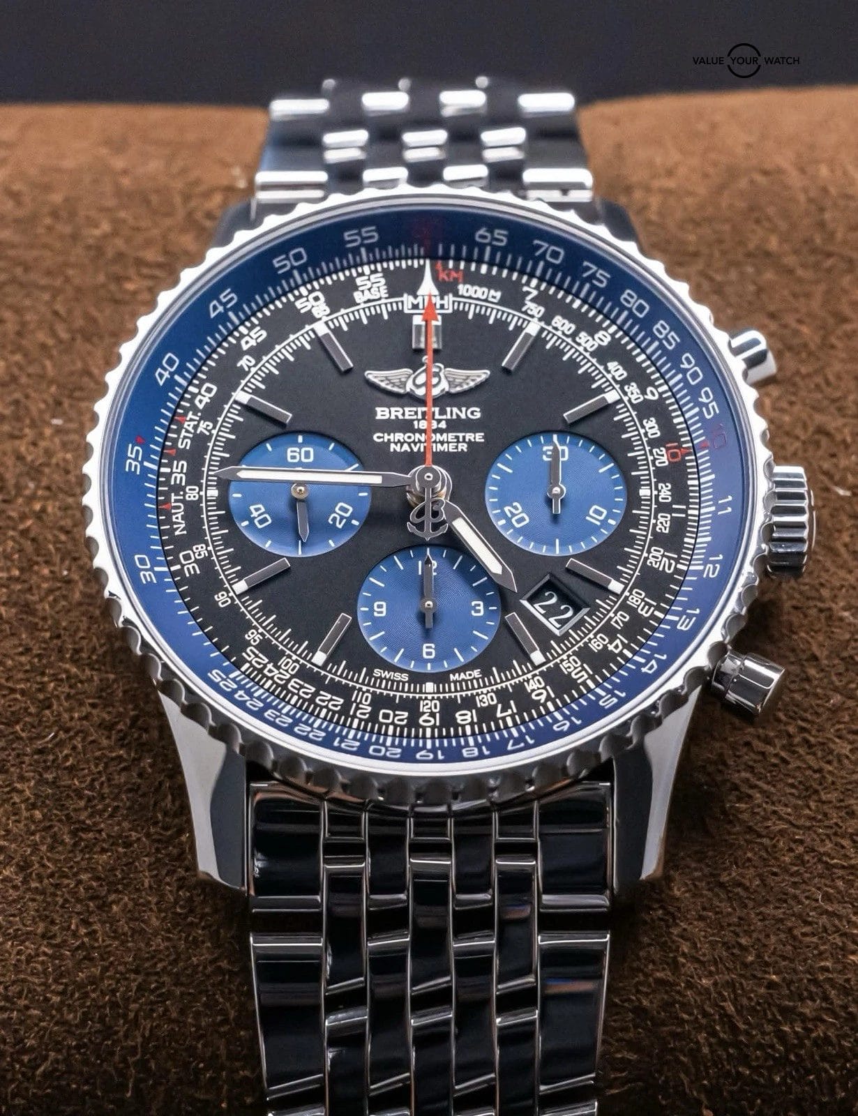 Breitling Navitimer 01 Blue Edition Limited of 1000 Blue Eye Black Dial AB0121 - Image 12