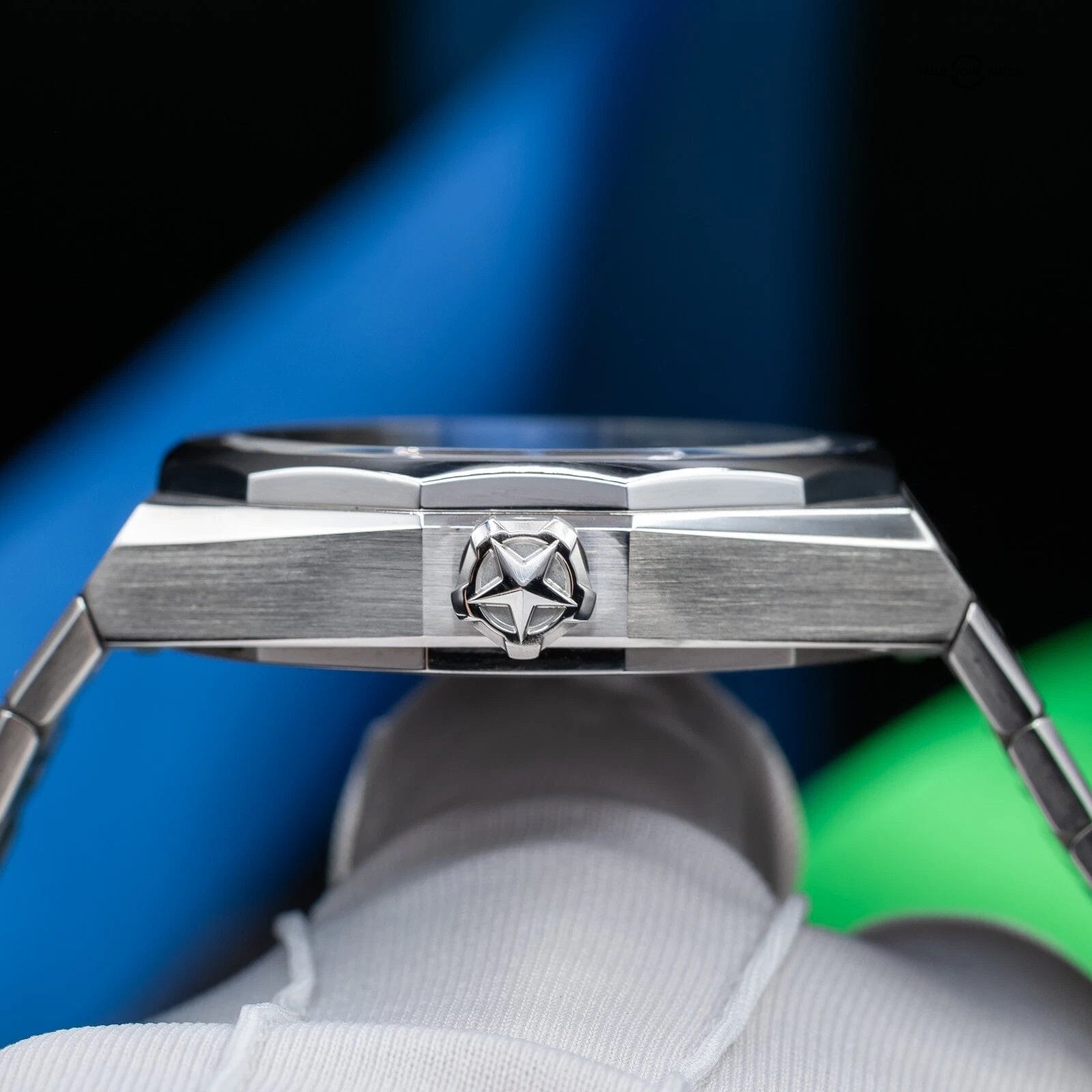 Zenith Defy Skyline Skeleton Black 41mm Watch 03.9300.3620/78.I001 Full Set - Image 15