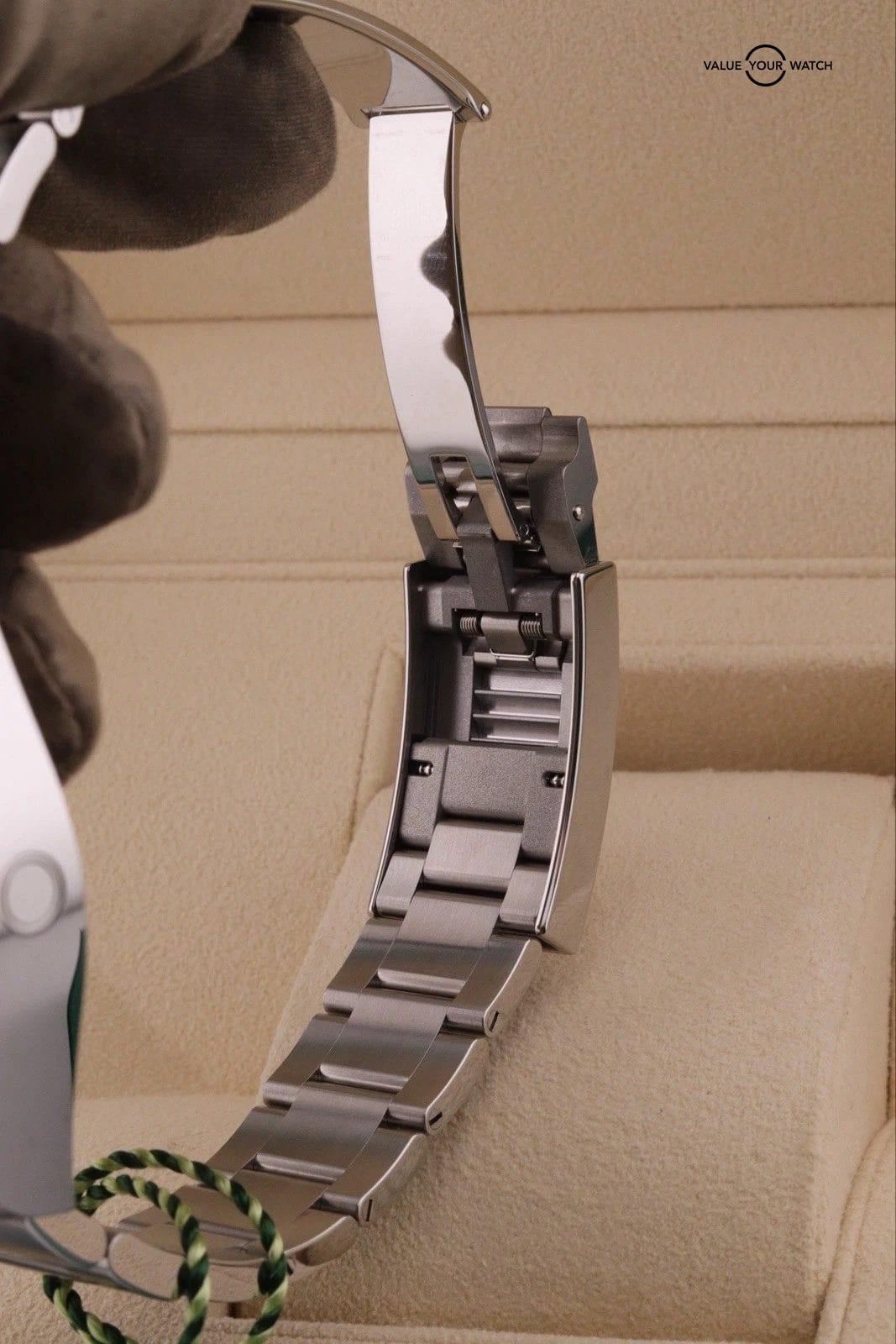 2024 Rolex Deepsea “James Cameron” 44mm 136660 Blue Dial Complete Set - Image 4