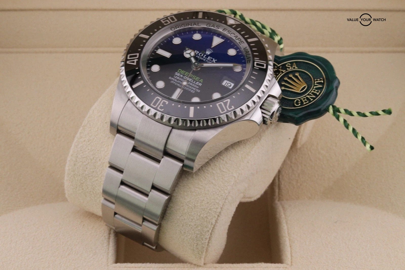 2024 Rolex Deepsea “James Cameron” 44mm 136660 Blue Dial Complete Set - Image 15