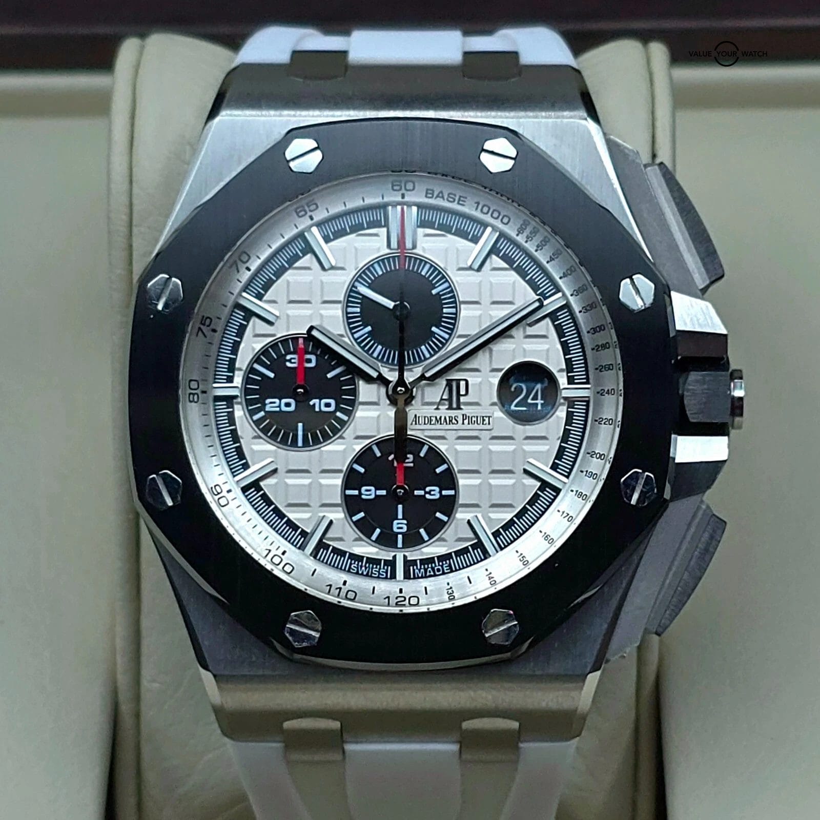 Audemars Piguet Royal Oak Offshore Panda Steel and Ceramic, 44mm full Set! 26400