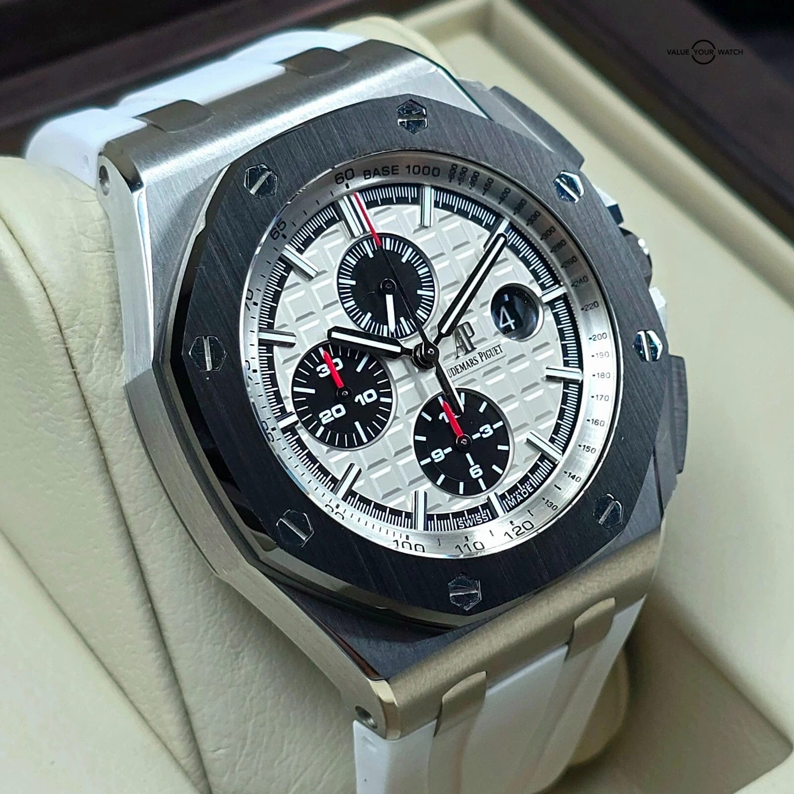 Audemars Piguet Royal Oak Offshore Panda Steel and Ceramic, 44mm full Set! 26400 - Image 12