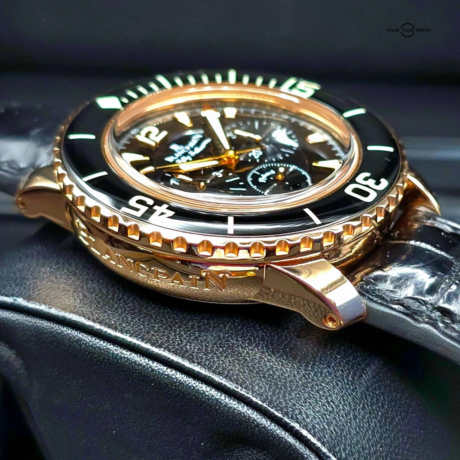 Blancpain Fifty Fathoms Flyback Chronograph 18k Gold, 45mm full set extra straps - Image 11