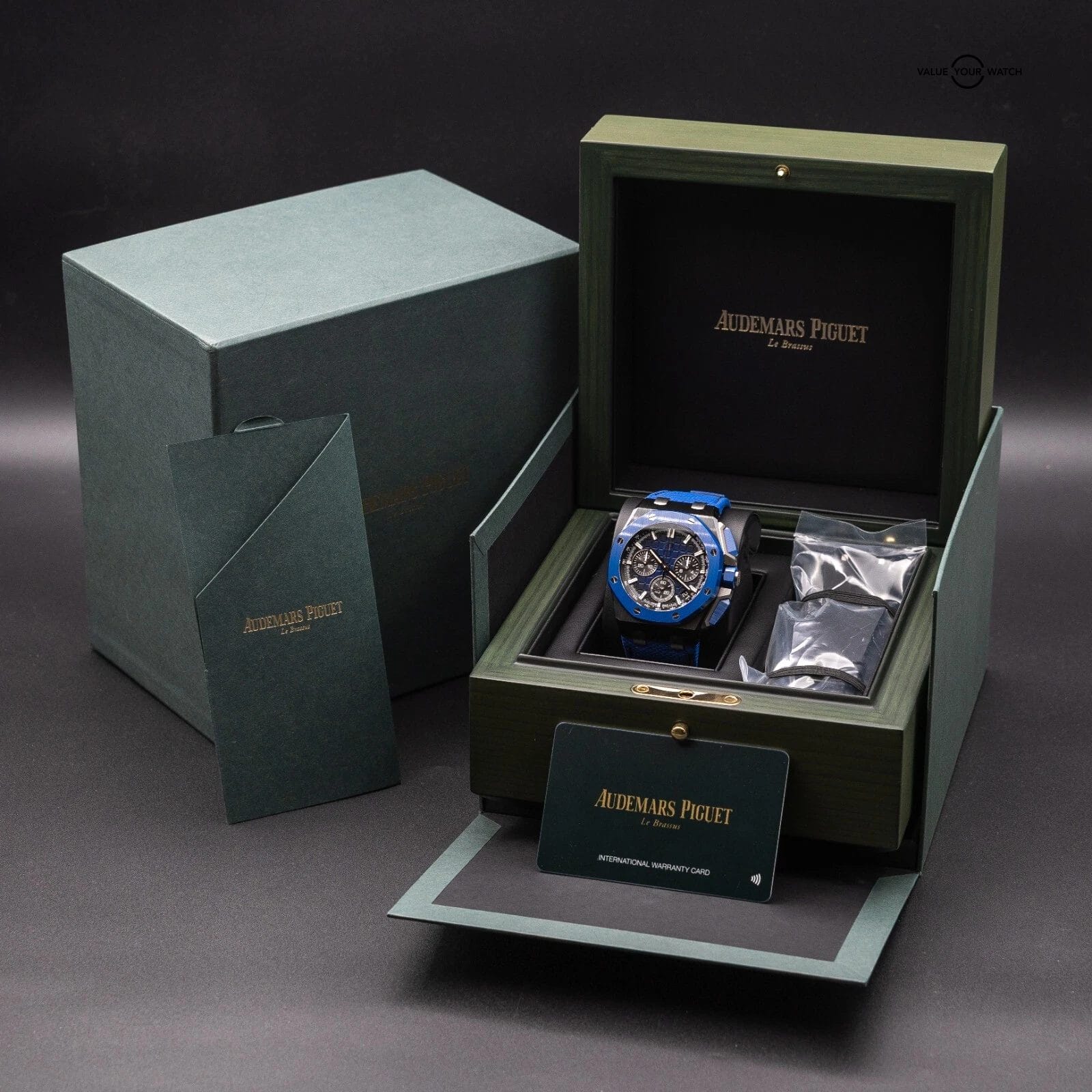 Audemars Piguet Royal Oak Offshore Chronograph 43mm Ceramic AP 26420ce Full Set - Image 15