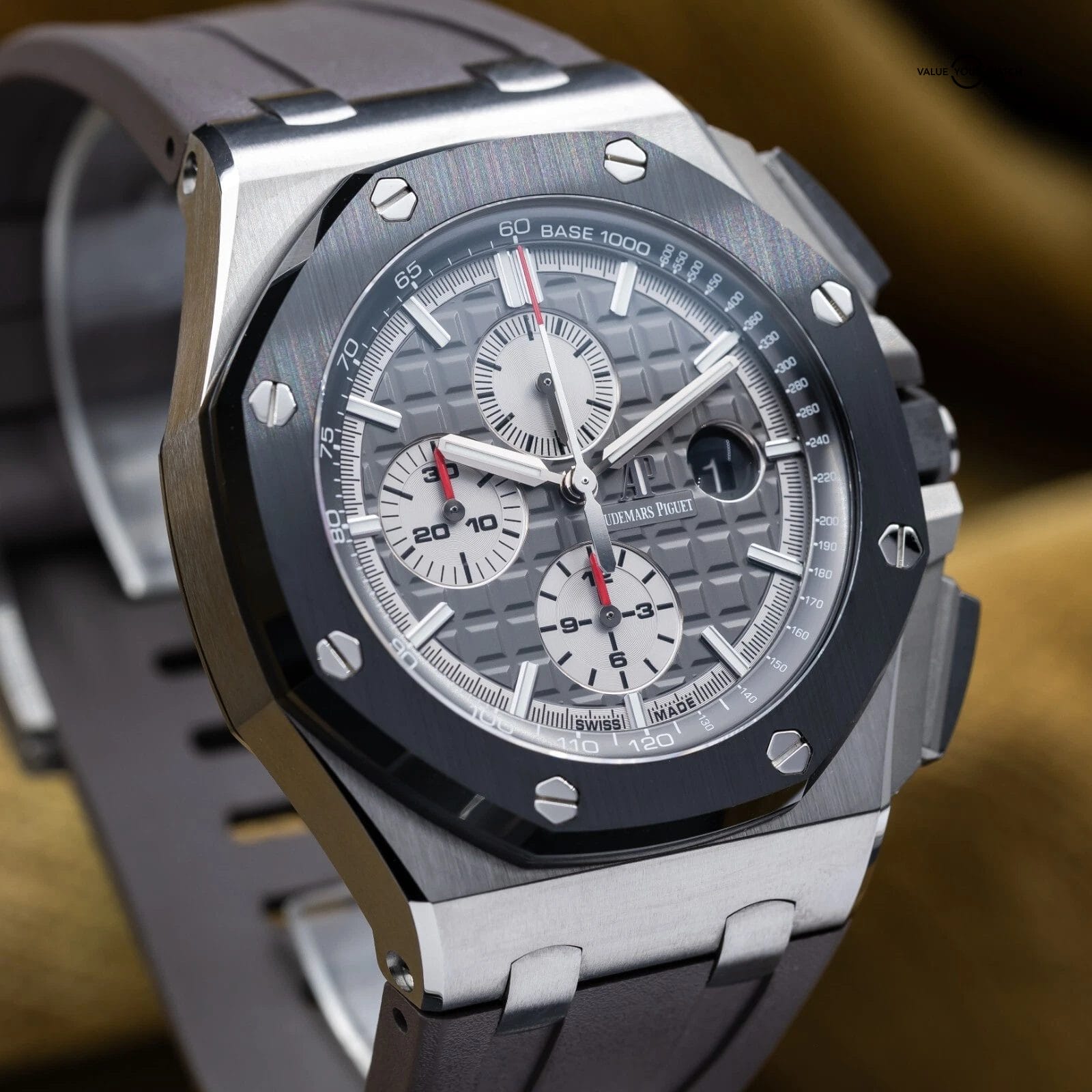 Audemars Piguet Royal Oak Offshore Chronograph 44mm AP 26400io - Complete Set - Image 2