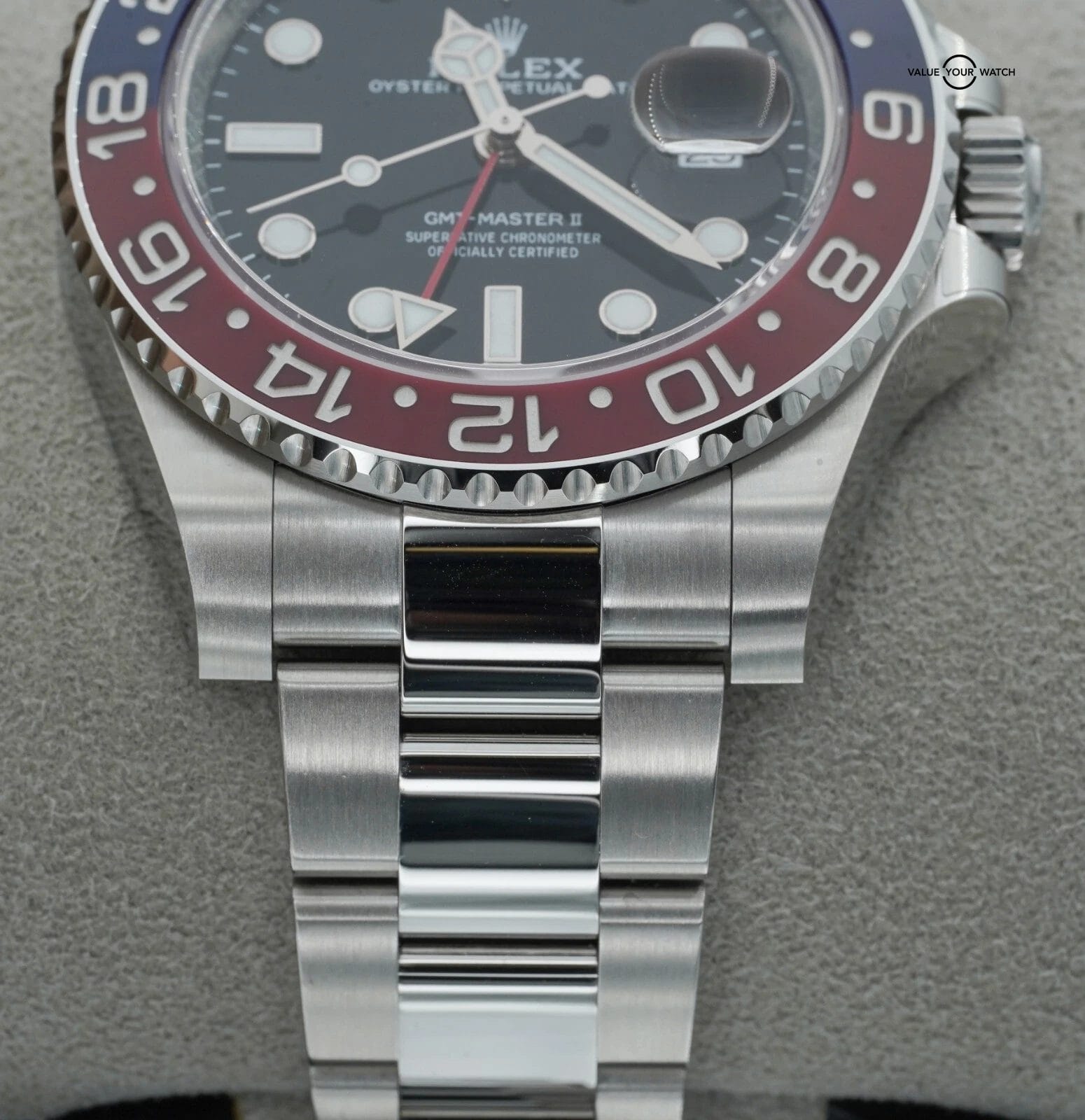 2025 Rolex GMT Master II Pepsi Oyster 126710BLRO BOXES/PAPERS! - Image 15