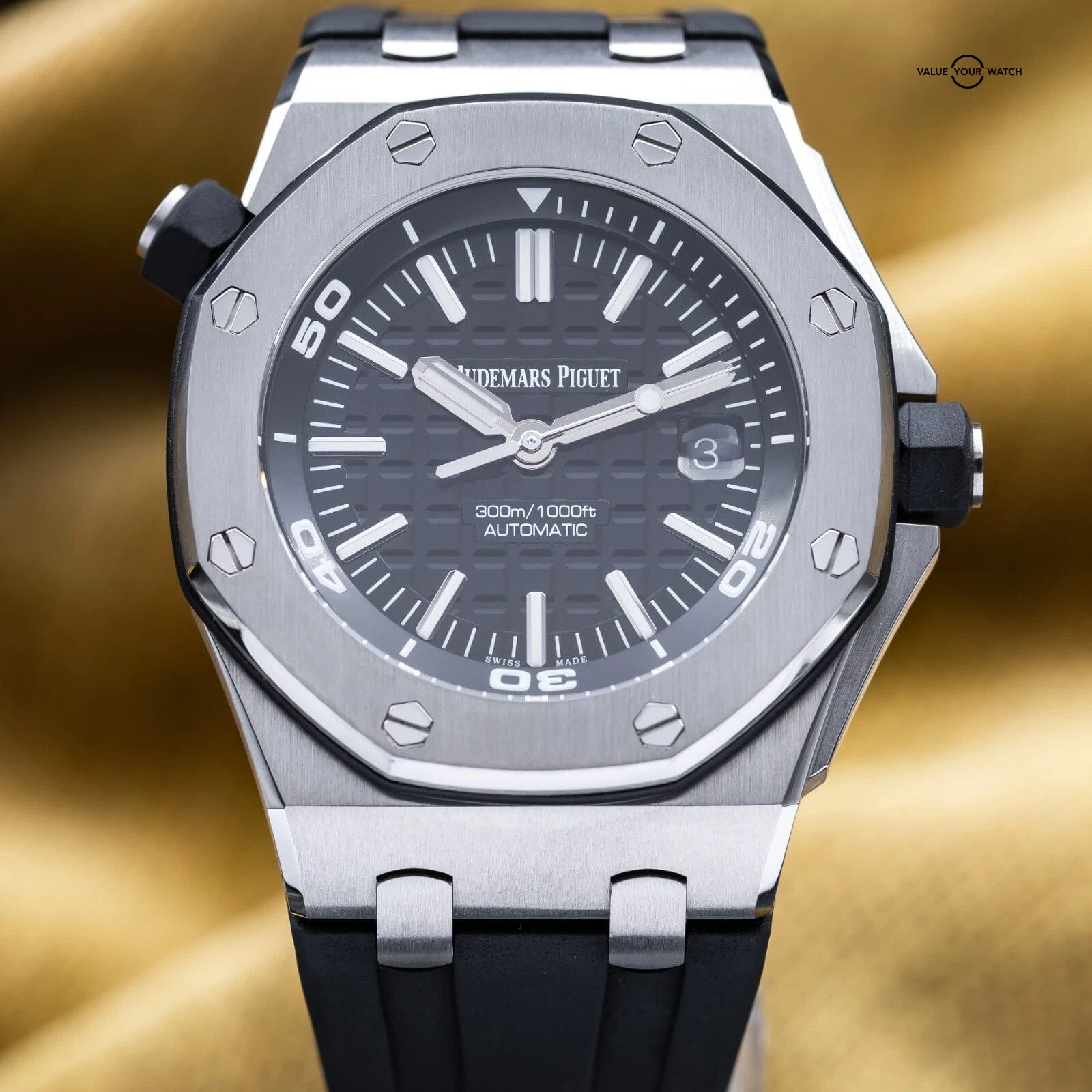 Audemars Piguet Royal Oak Offshore Diver 42mm Black Dial AP 15710ST - Full Set