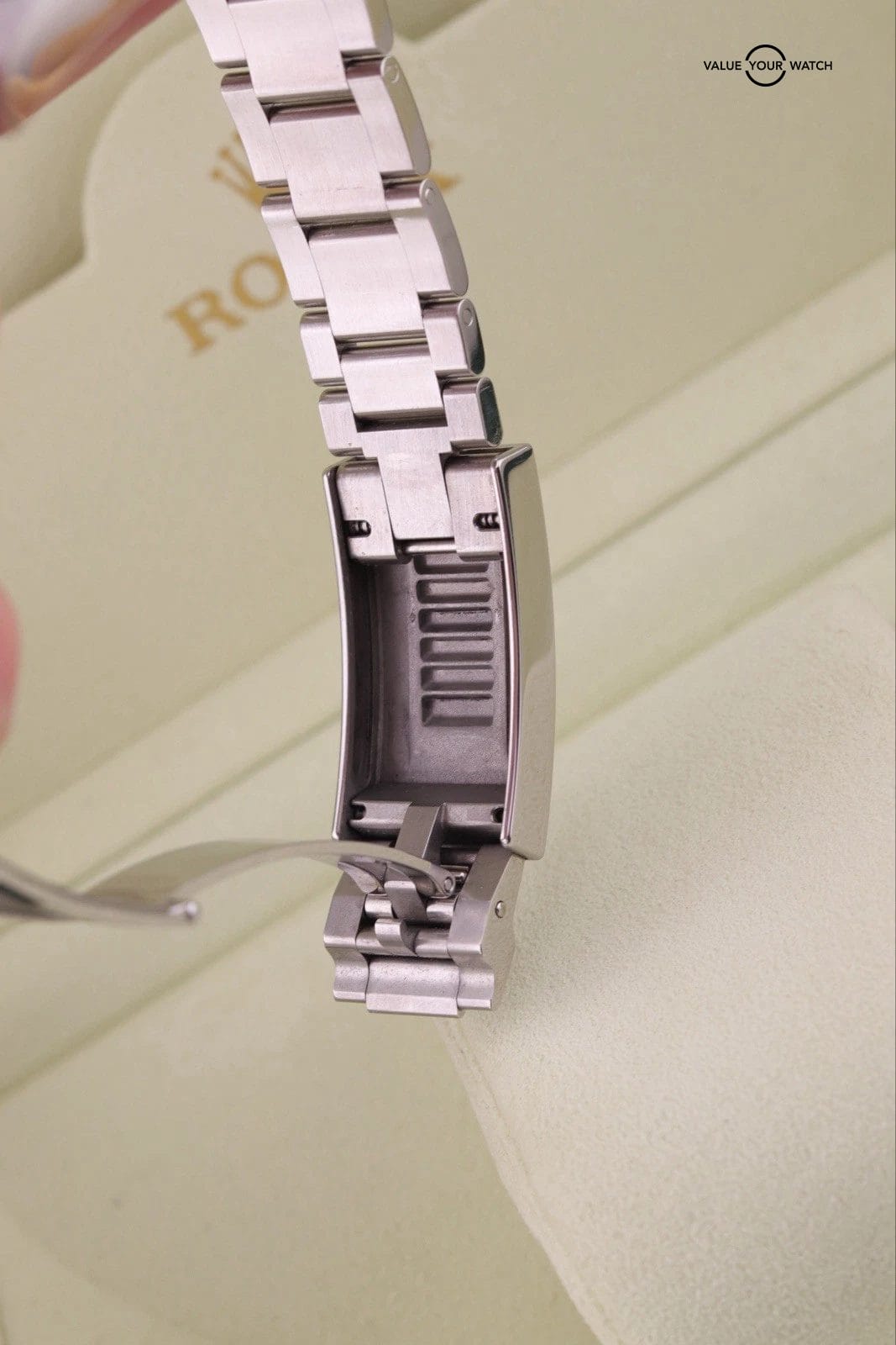 Rolex Submariner 116610LV Hulk Green Bezel Green Dial | 2014 Box and Card - Image 4