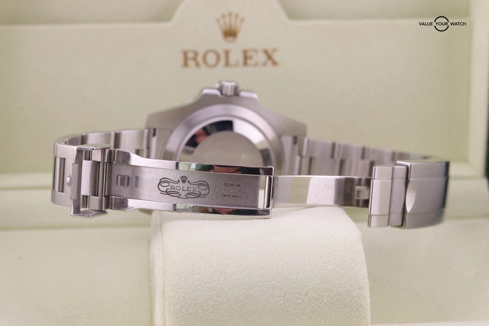 Rolex Submariner 116610LV Hulk Green Bezel Green Dial | 2014 Box and Card - Image 5