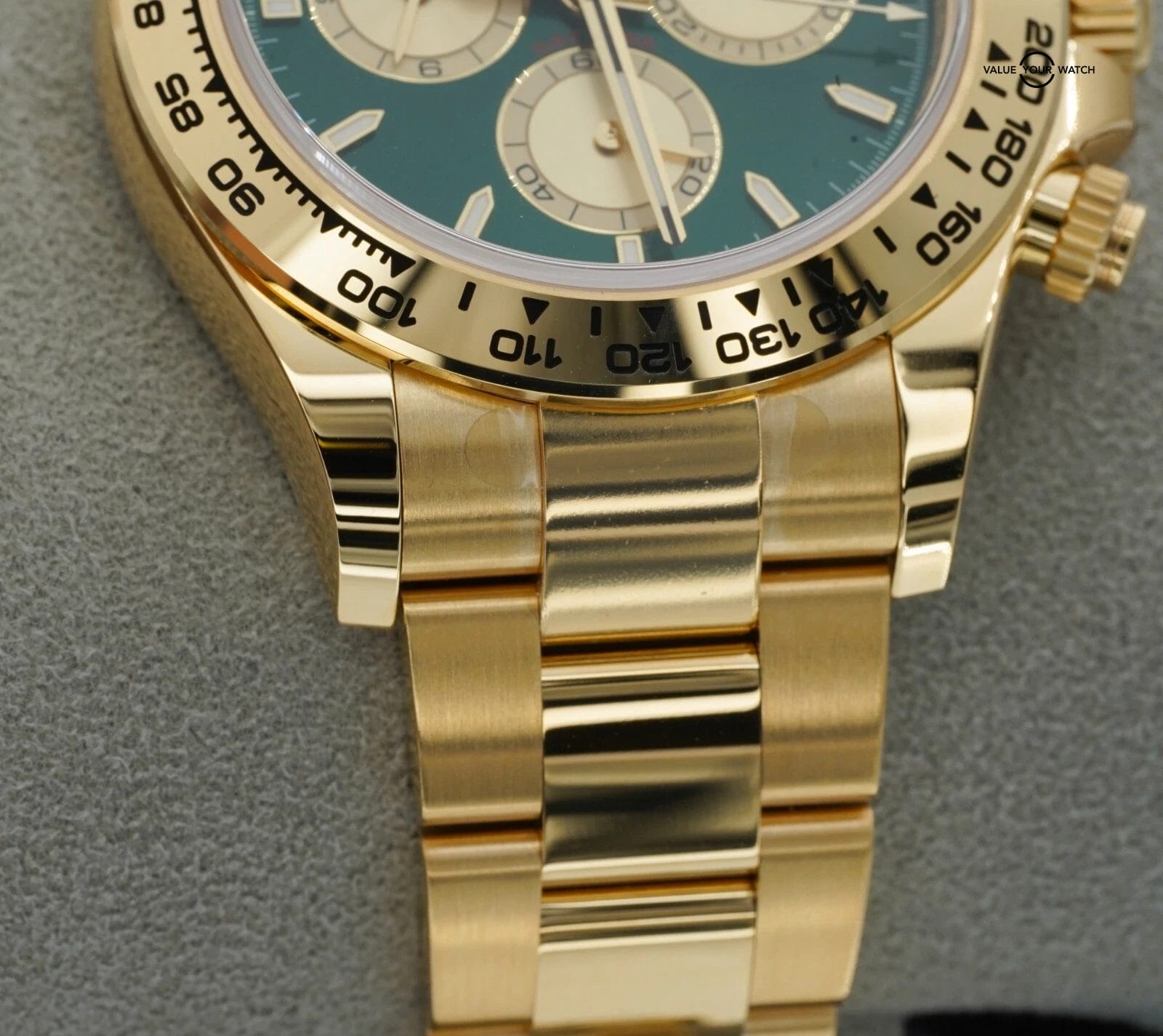 2025 Rolex Daytona John Mayer Yellow Gold Green Dial BOXES/PAPERS! - Image 7