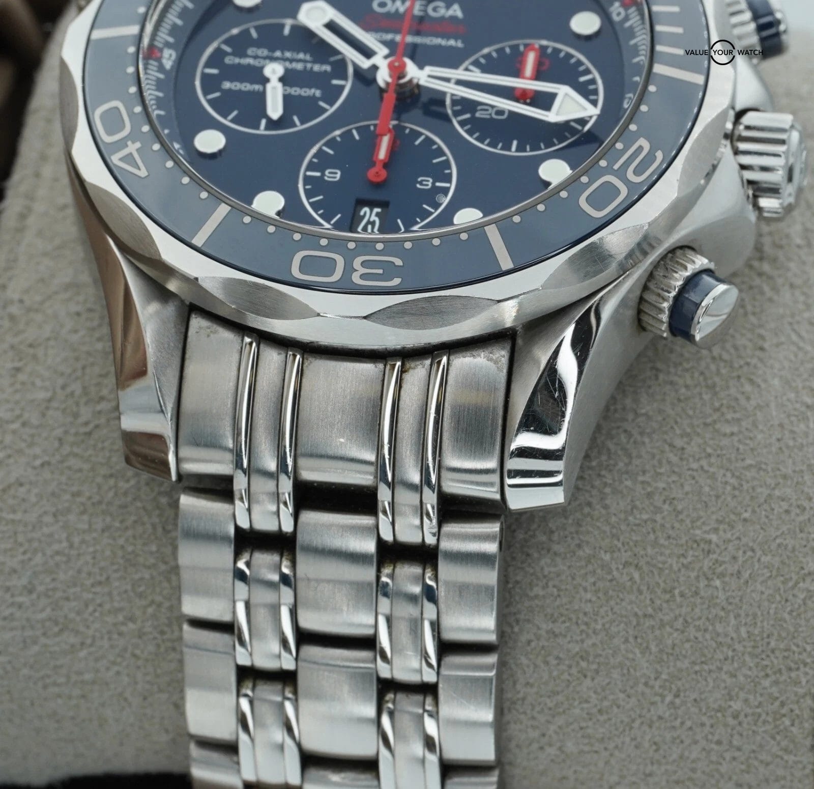 Omega Seamaster 300M Co-Axial 44mm Chronograph 212.30.44.50.03.001! - Image 9