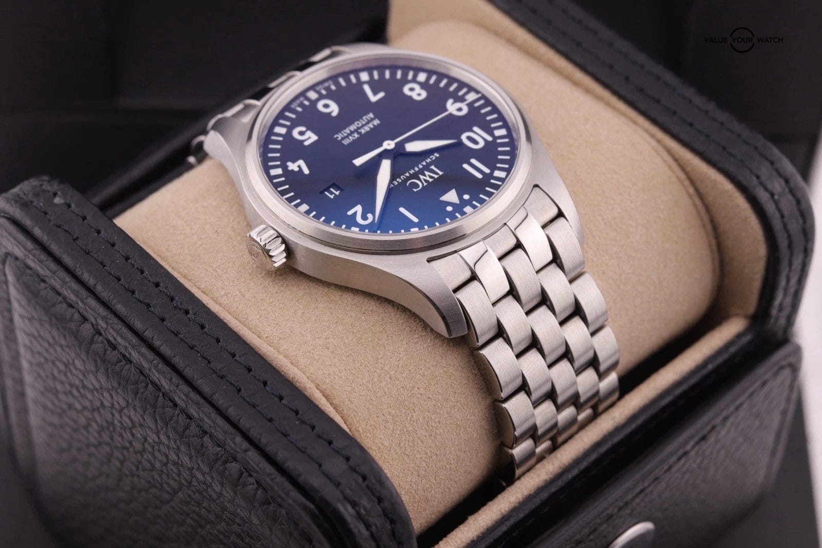 IWC Pilot's Watch Mark XVIII 40mm Black Dial IW327015 Box & Papers - Image 10