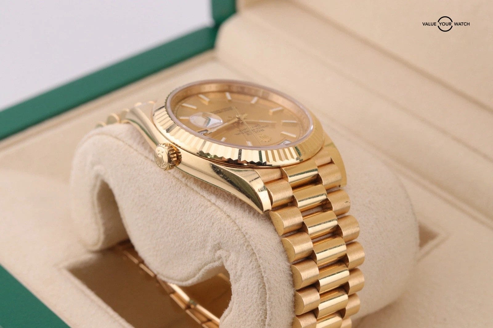 Rolex Day-Date 40 | Ref. 228238 | 2024 Full Set | Yellow Gold Mens Watch - Image 9