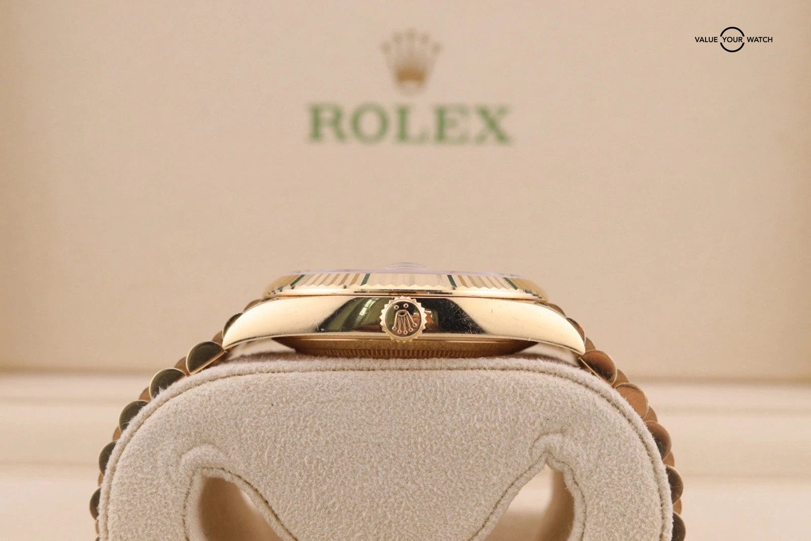 Rolex Day-Date 40 | Ref. 228238 | 2024 Full Set | Yellow Gold Mens Watch - Image 12