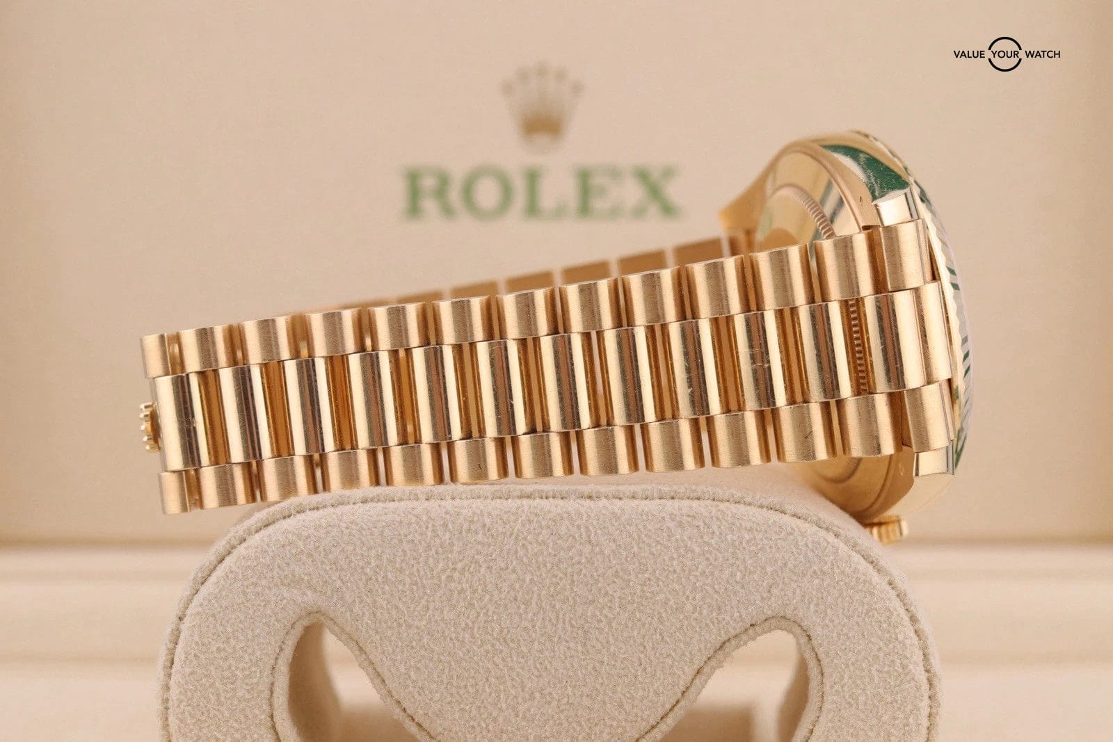 Rolex Day-Date 40 | Ref. 228238 | 2024 Full Set | Yellow Gold Mens Watch - Image 16