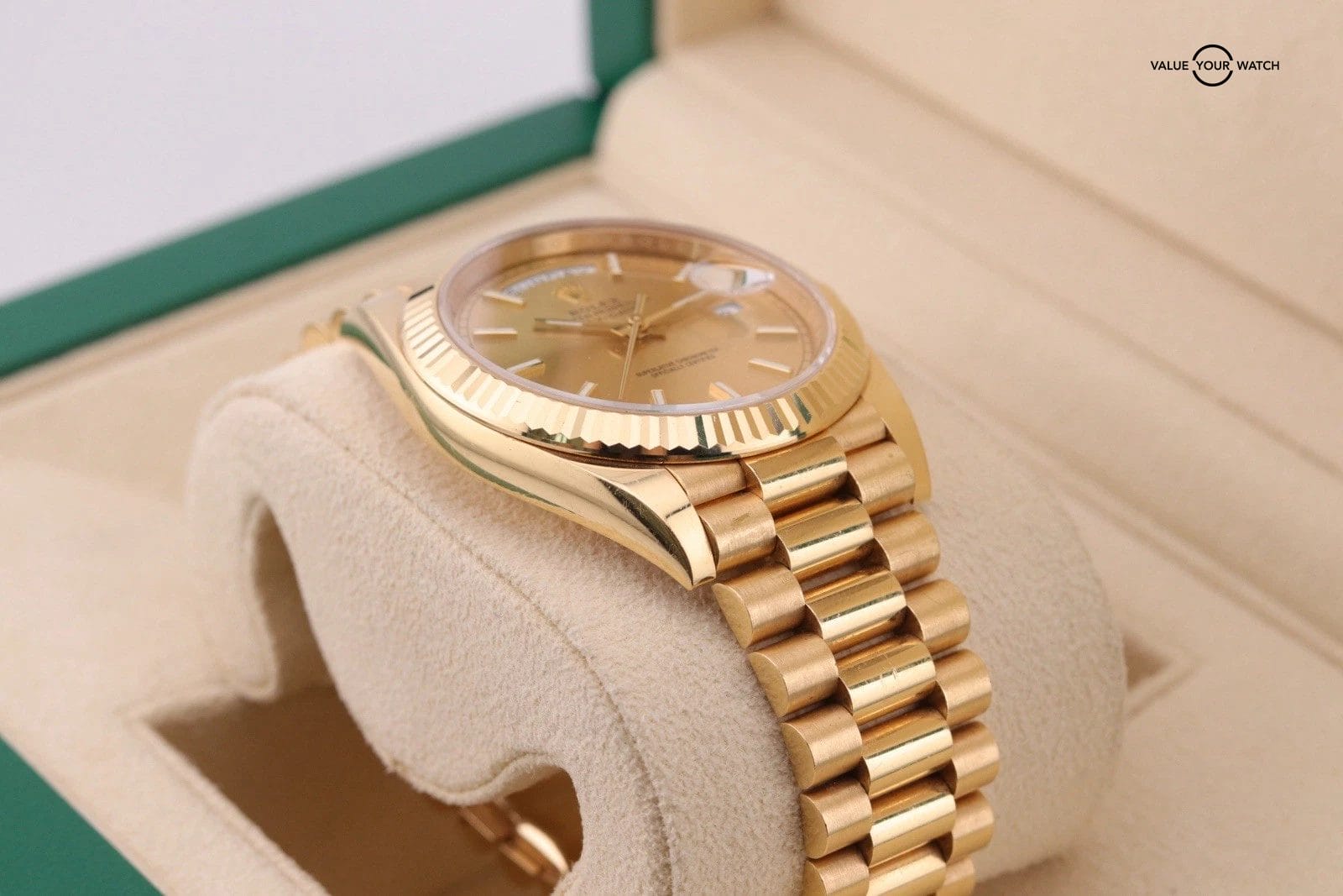 Rolex Day-Date 40 | Ref. 228238 | 2024 Full Set | Yellow Gold Mens Watch - Image 17