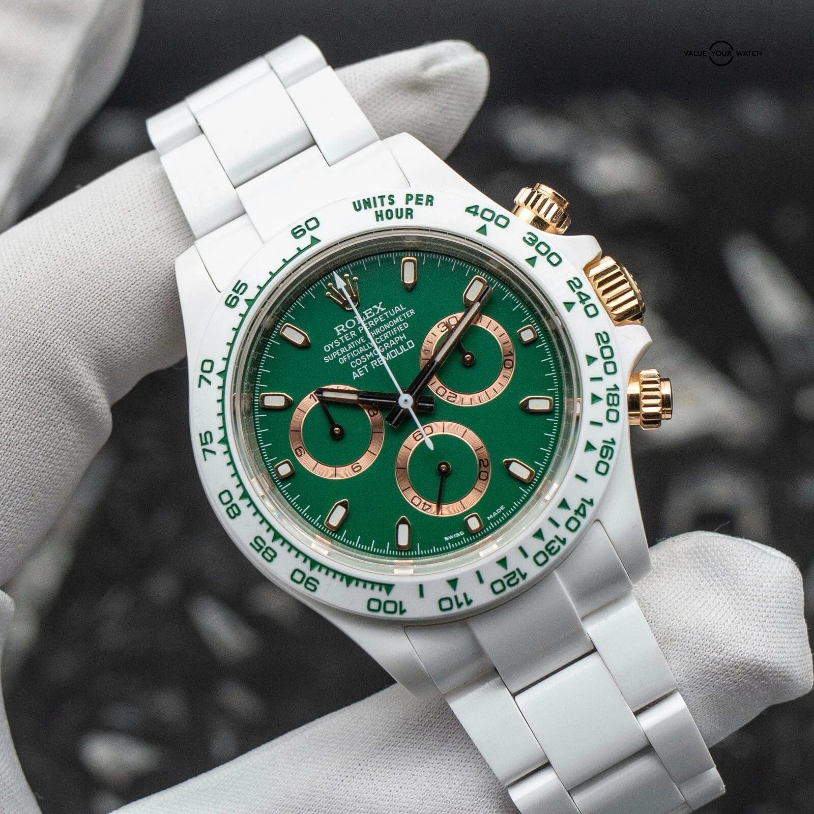AET Remould Rolex Daytona British Racing Green 1/18 Limited Edition Ceramic 40mm - Image 2