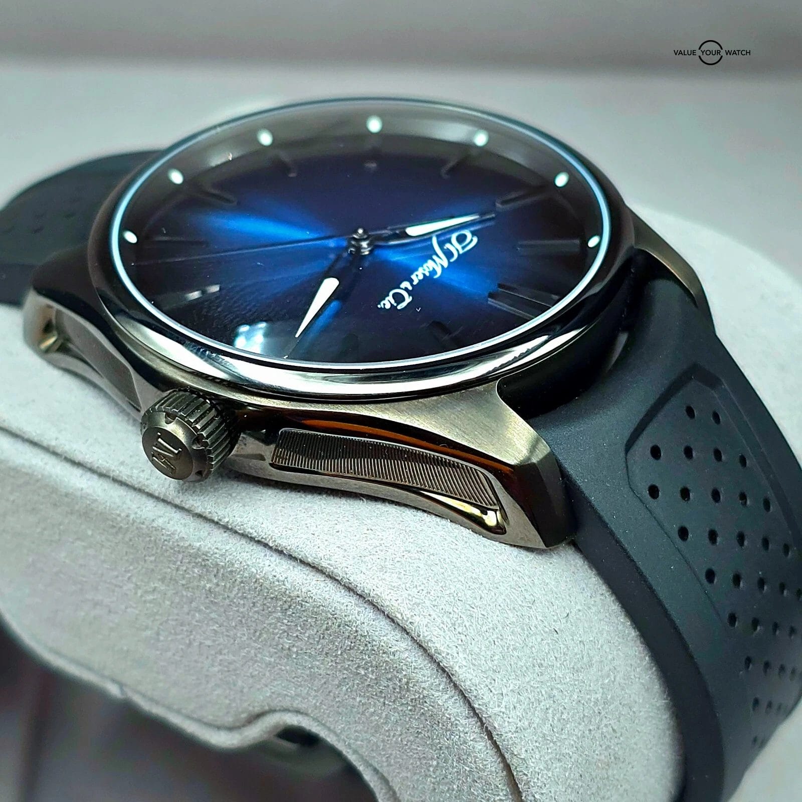 H. Moser & Cie. Pioneer Blue Fume, 43mm steel Black DLC, brand new full set! - Image 8