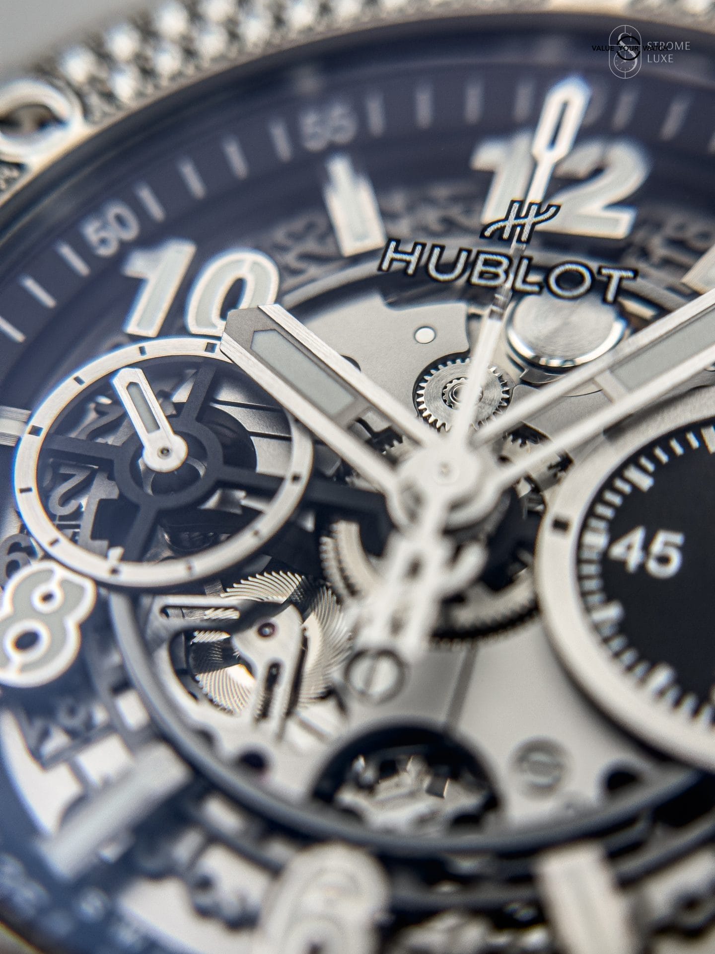 Hublot Big Bang Unico 42 Titanium 441.NX.1171.RX.1104 Factory Diamonds B&P w/ extra strap & travel pouch - Image 4