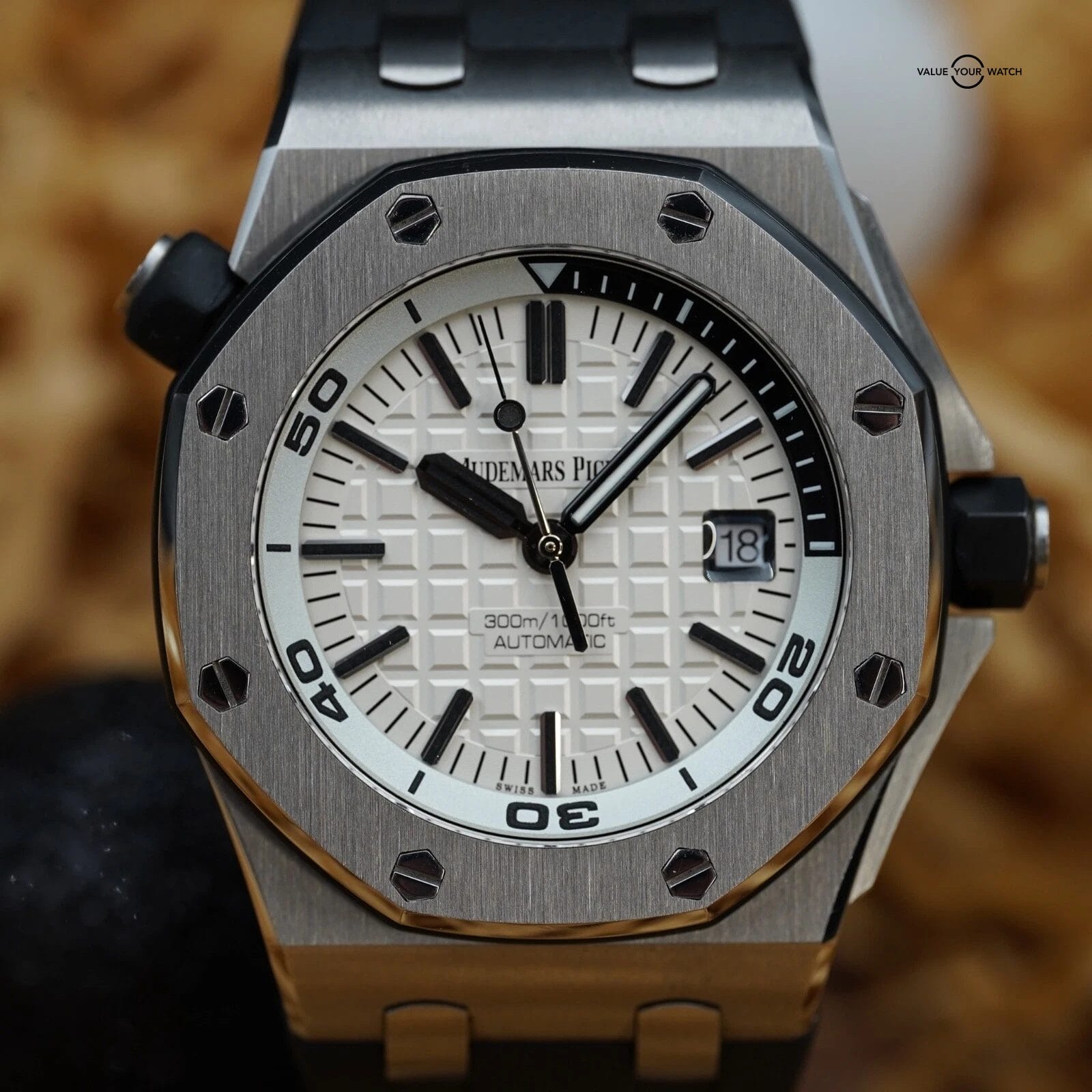 Audemars Piguet Royal Oak Offshore Diver 42 White - 15710ST.OO.A002CA.02 - FULL
