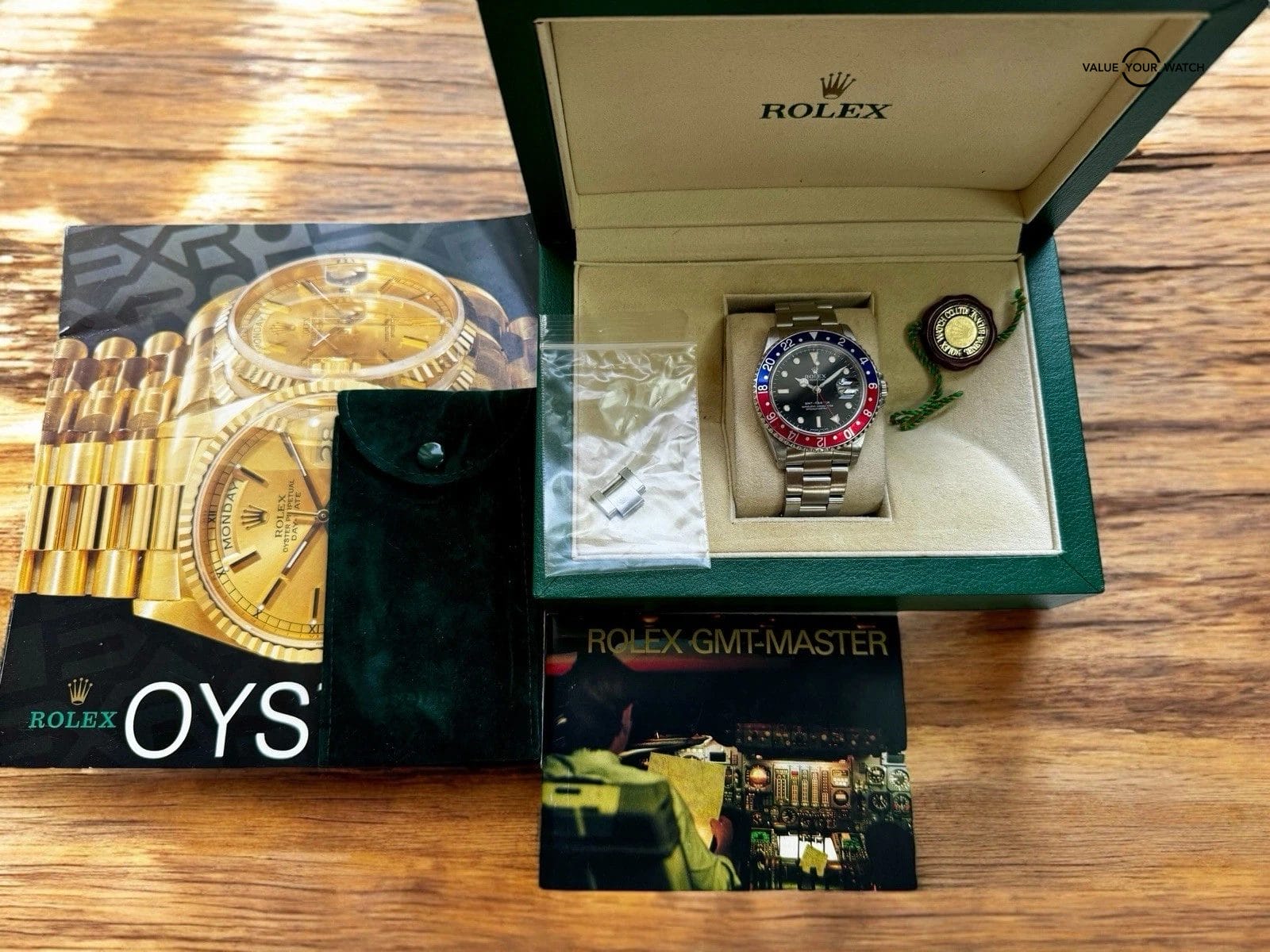 Rolex GMT Master Pepsi Bezel Steel Oyster Bracelet 40mm Watch 16700 - Image 5