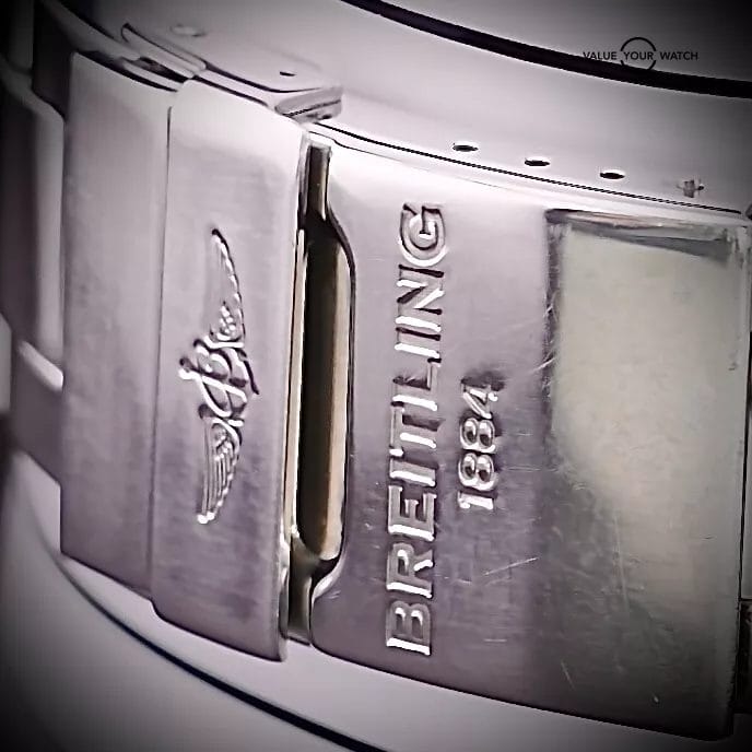 BREITLING SUPER AVENGER A13371 - 48MM, FULL SET, Steel Bracelet & 2 Extra Straps - Image 15