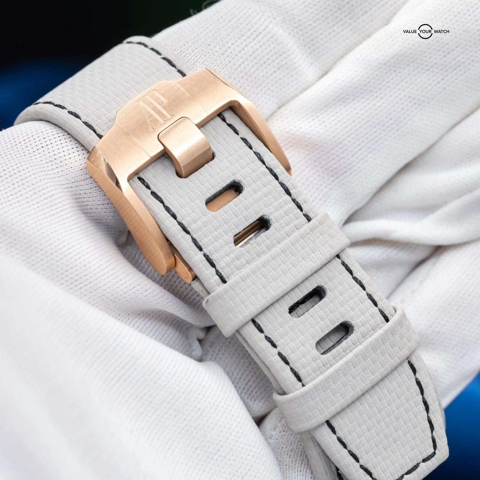 Audemars Piguet Royal Oak Offshore Rose Gold Ceramic Silver 26420OI.OO.A015VE.01 - Image 4