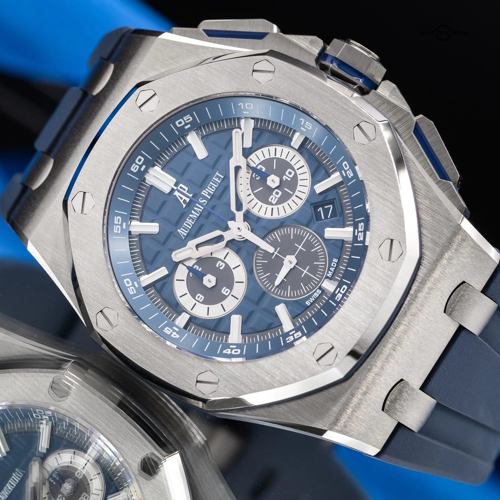 Audemars Piguet Royal Oak Offshore Chronograph Blue Dial 42mm 26480TI Full Set - Image 7