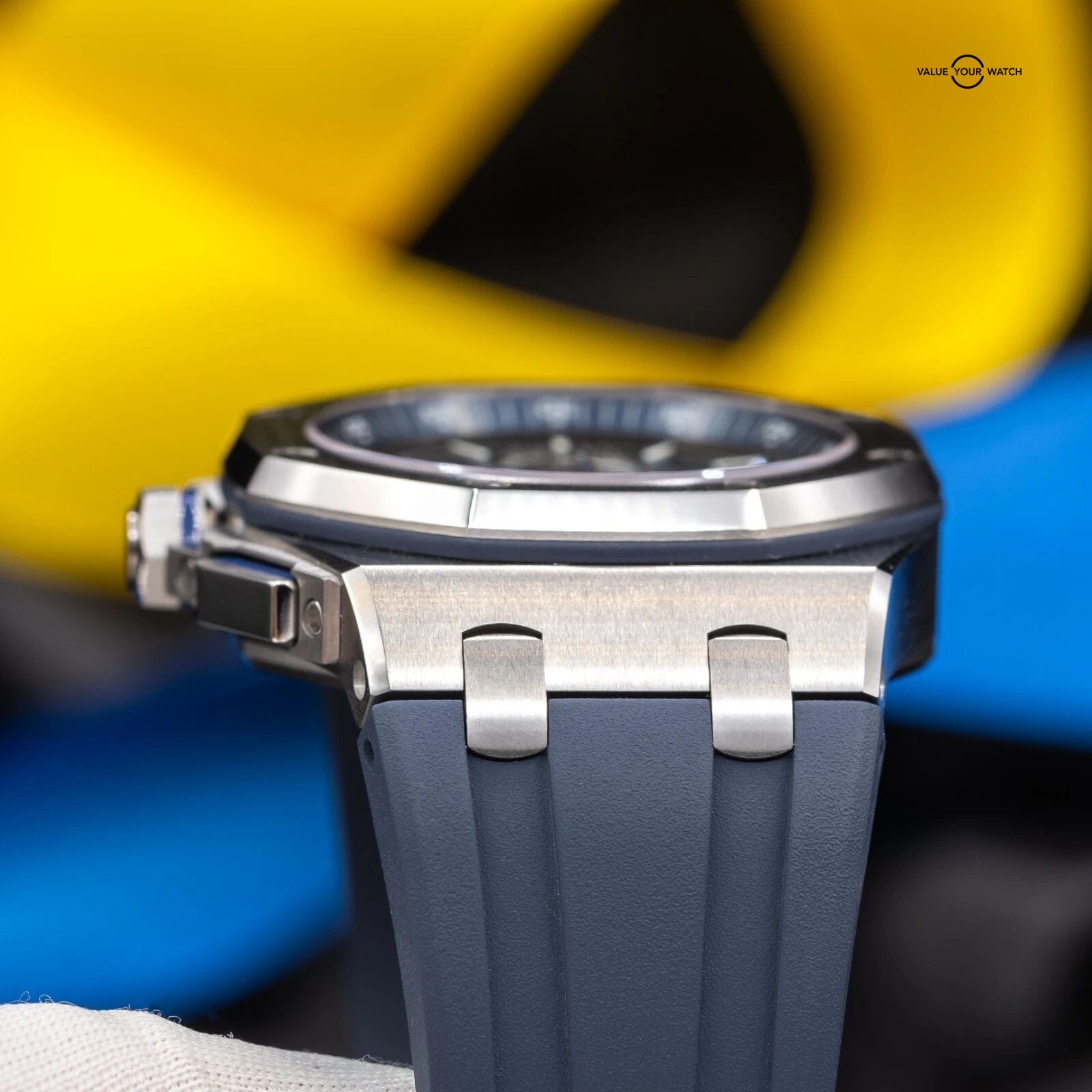 Audemars Piguet Royal Oak Offshore Chronograph Blue Dial 42mm 26480TI Full Set - Image 8