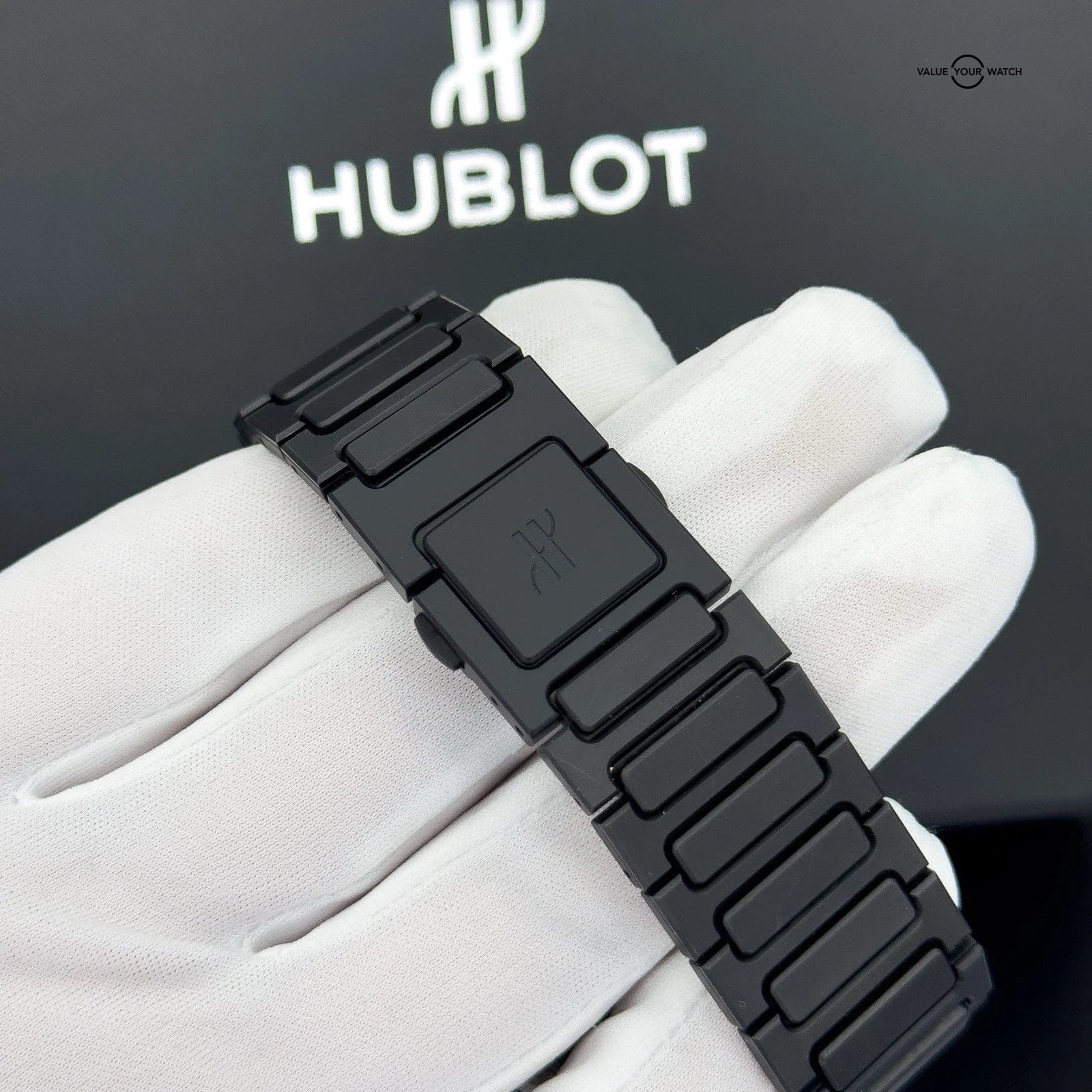 Hublot Big Bang Unico Black Magic Ceramic Skeleton 45mm- Bracelet+2 Extra Straps - Image 9