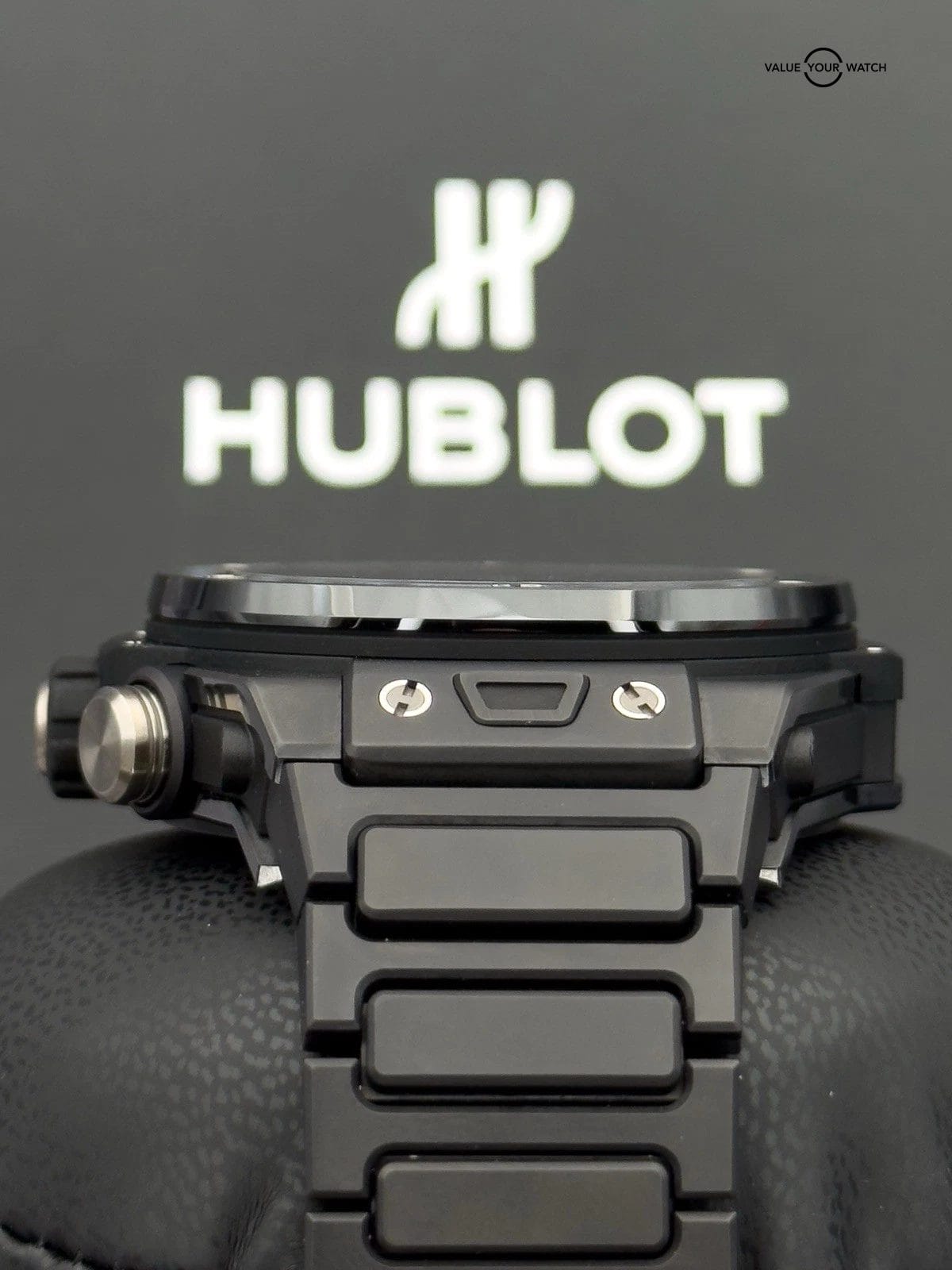 Hublot Big Bang Unico Black Magic Ceramic Skeleton 45mm- Bracelet+2 Extra Straps - Image 12