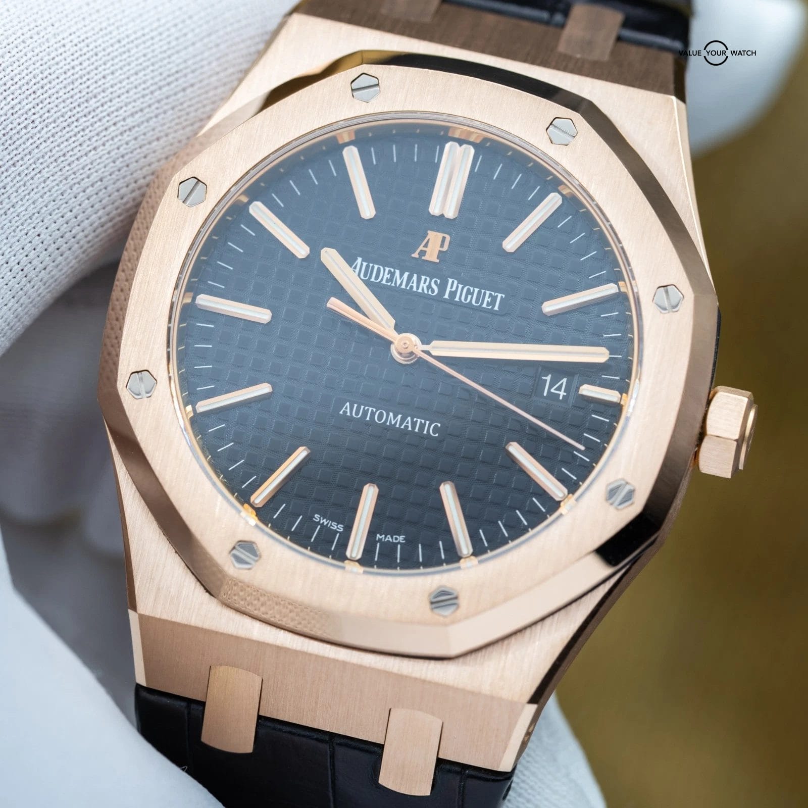 Audemars Piguet Royal Oak Selfwinding 41mm AP 15400OR Rose Gold Black Dial - Image 6