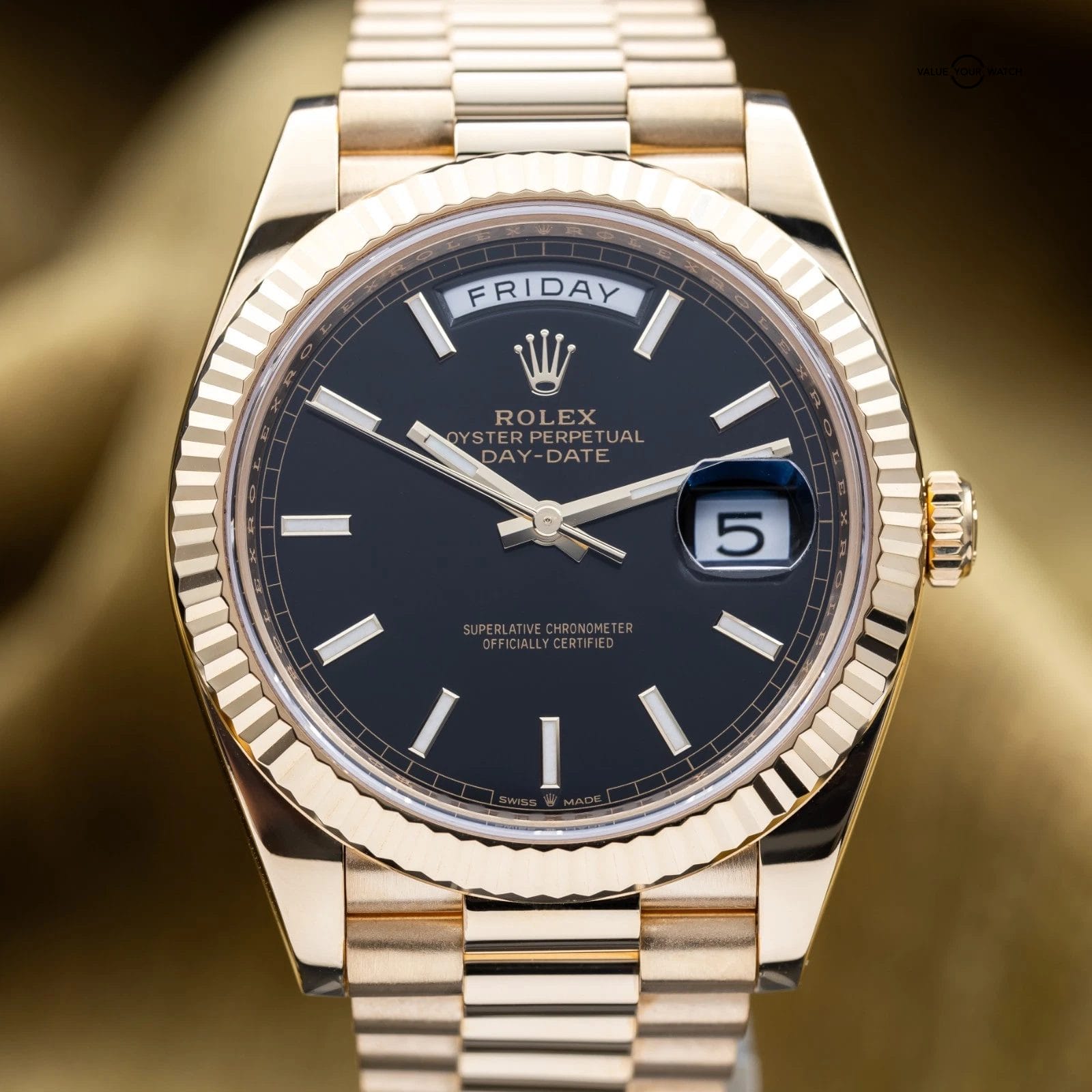 2025 Rolex Day-Date 40 18kt Yellow Gold Black Dial President 228238 - Full Set