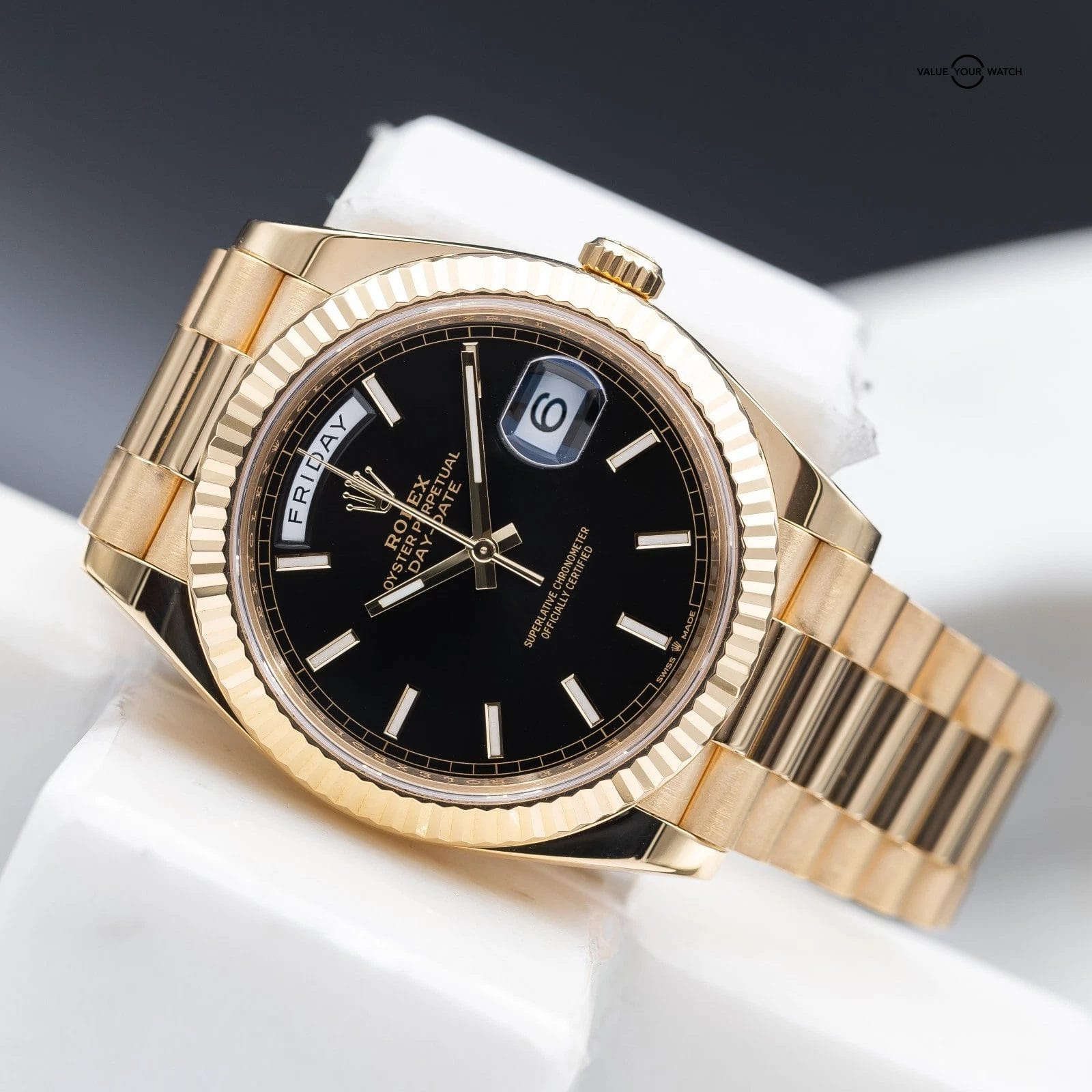2025 Rolex Day-Date 40 18kt Yellow Gold Black Dial President 228238 - Full Set - Image 4