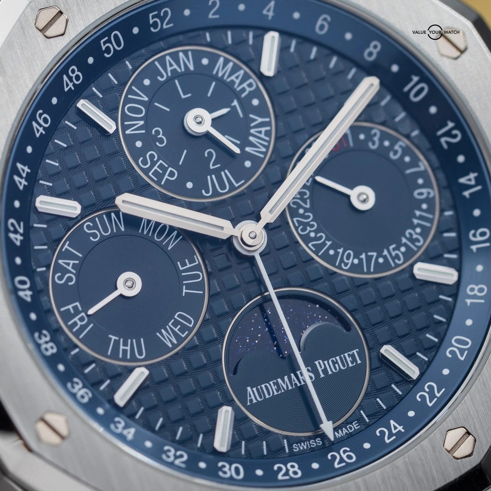 Audemars Piguet Royal Oak Perpetual Calendar 41mm Blue Dial AP Quantieme 26574ST - Image 10