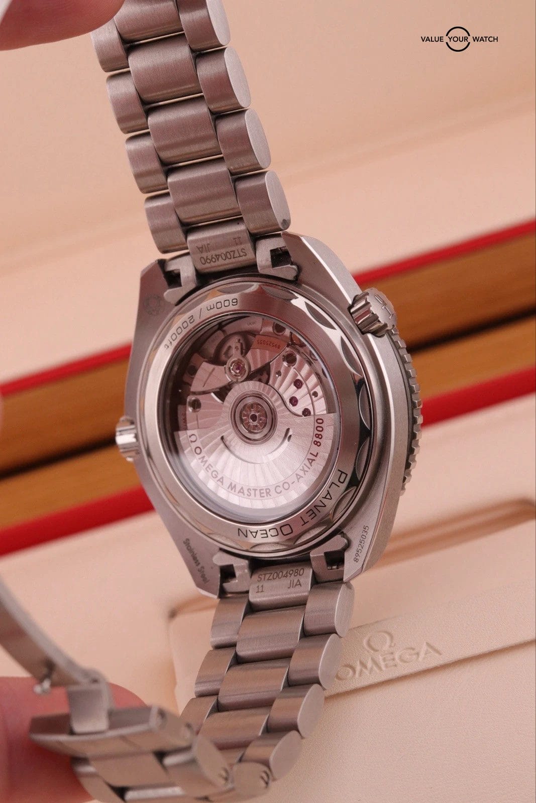 2025 OMEGA Seamaster Planet Ocean 600M 39.5mm 215.30.40.20.03.001 - Image 6