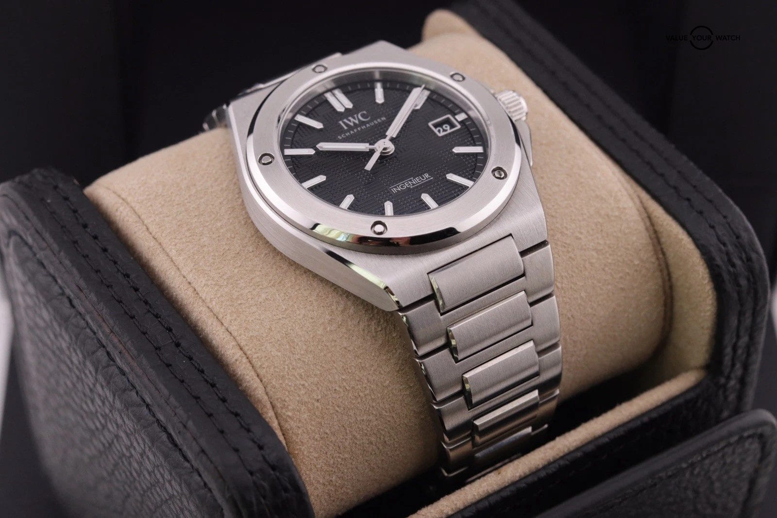 2025 IWC Ingenieur Automatic 40mm IW328901 Complete Set - Image 3