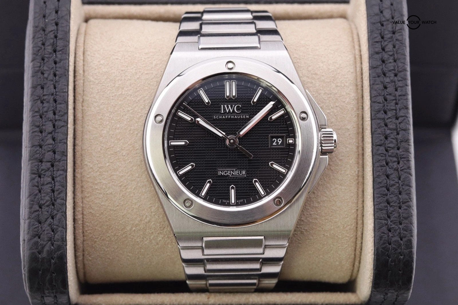 2025 IWC Ingenieur Automatic 40mm IW328901 Complete Set - Image 5