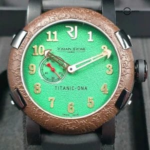 Romain Jerome Titanic DNA, 46mm Black PVD steel w textured Green dial. Full set!