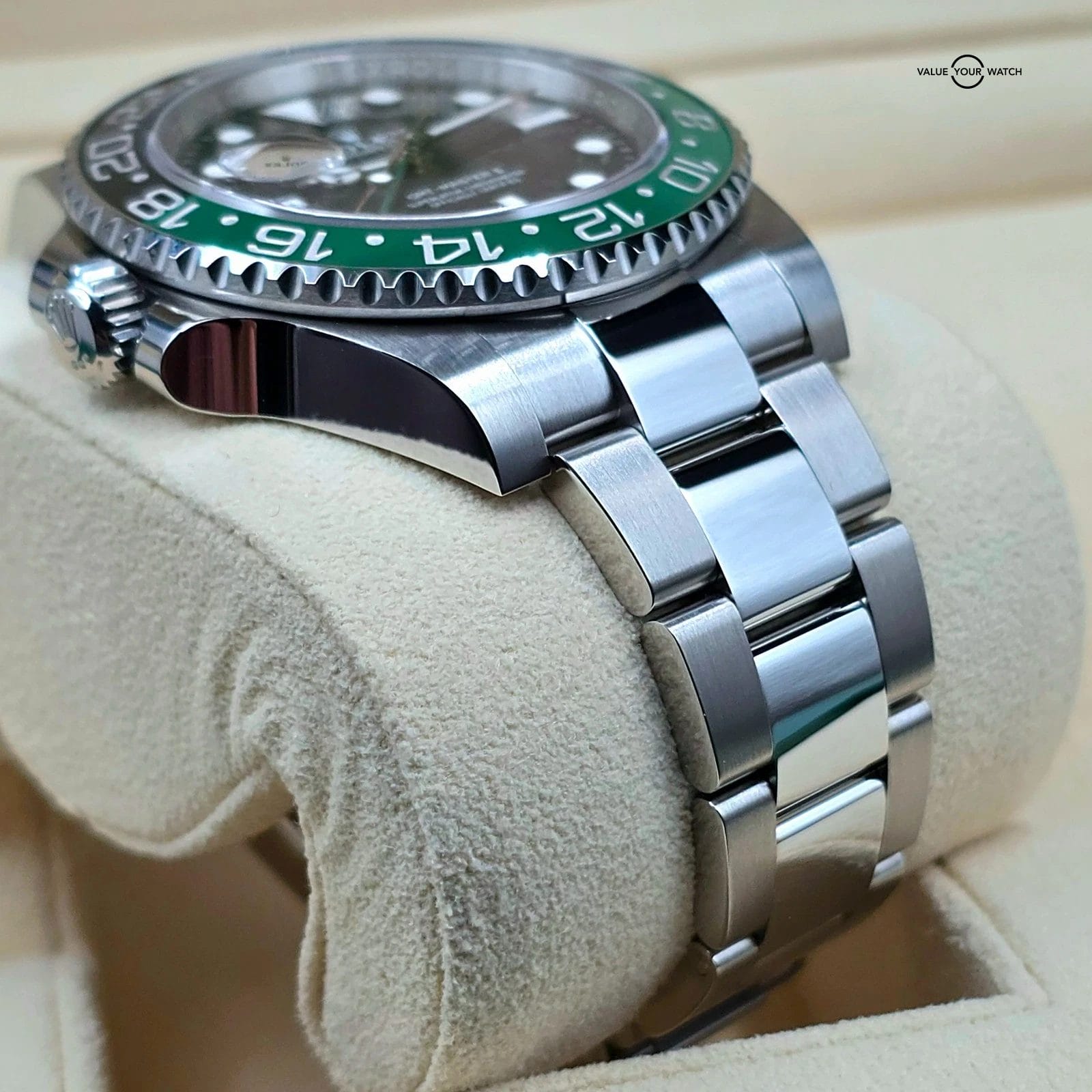 Rolex GMT-Master II 126720VTNR Silver Oyster Bracelet with Black and Green Bezel - Image 9