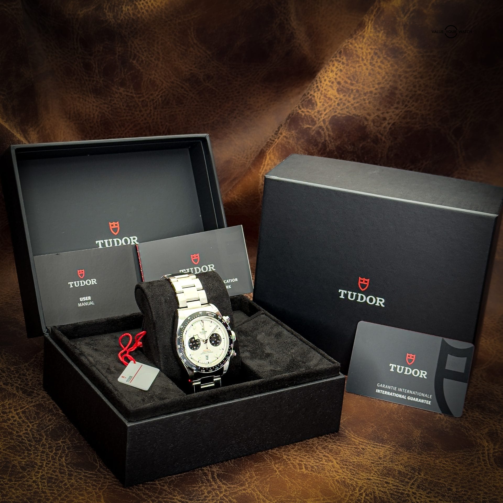 Tudor Black Bay Chrono "Panda" White Dial Ref. 79360N 41mm 2025 Full Set Box & Papers Warranty - Image 7