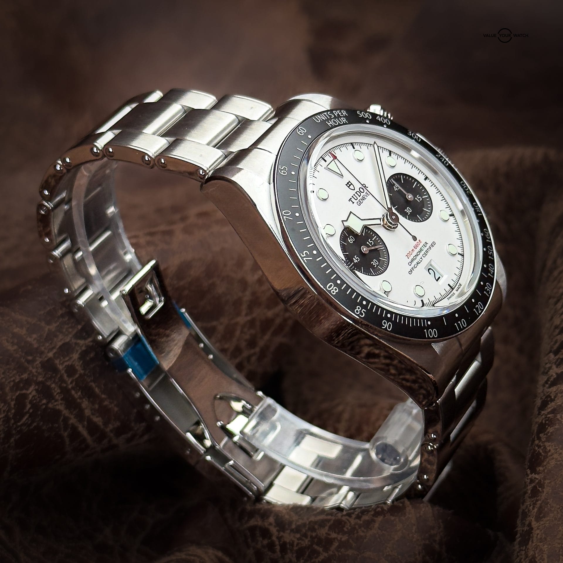 Tudor Black Bay Chrono "Panda" White Dial Ref. 79360N 41mm 2025 Full Set Box & Papers Warranty - Image 11