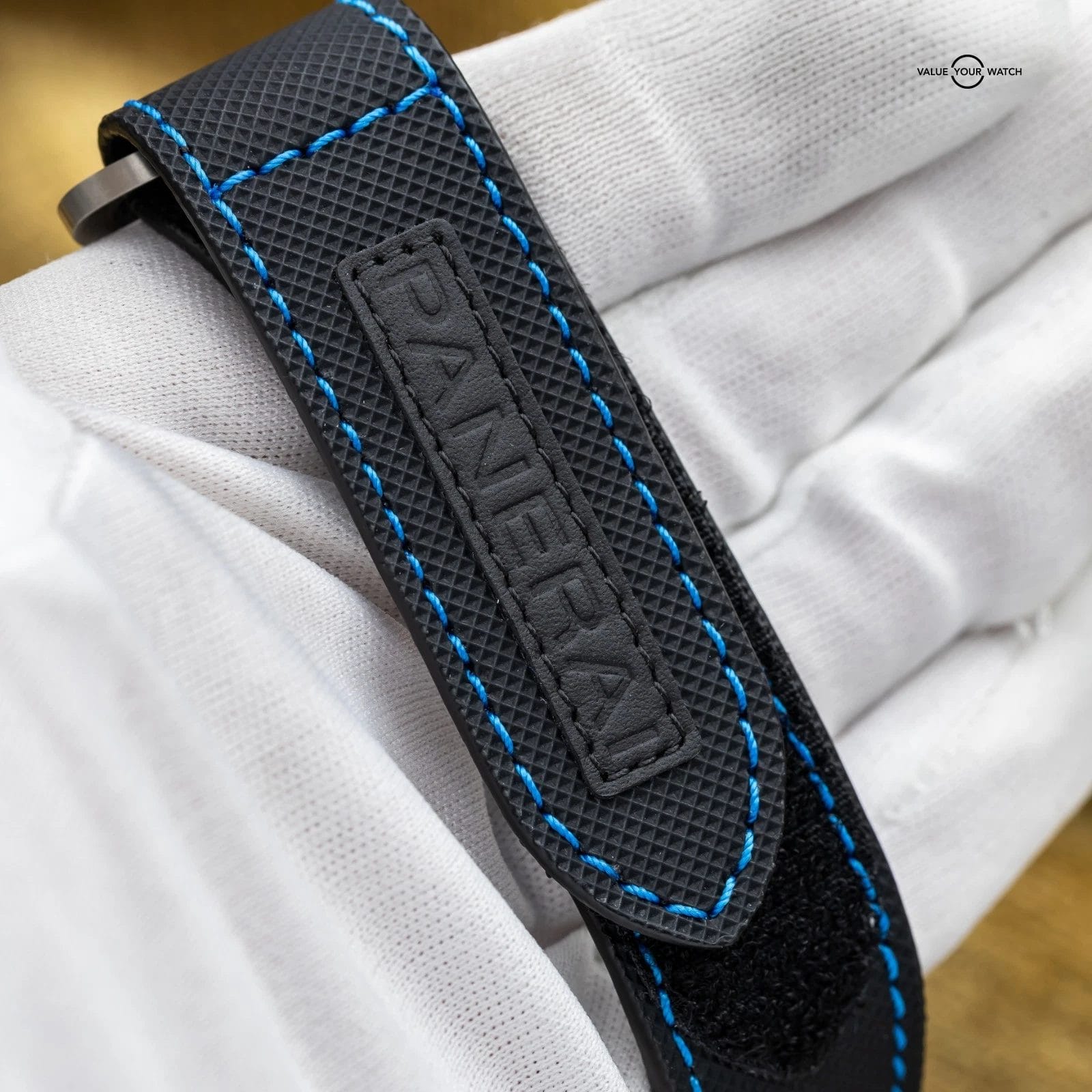 Panerai Submersible Black Dial Rubber 42mm PAM00683 PAM 683 - Full Set + Straps - Image 5