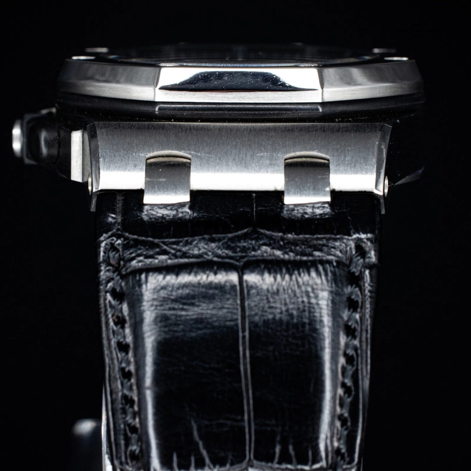 Audemars Piguet Royal Oak Offshore Black Themes Chrono 42mm, Ref. 26020ST w/ B&P - Image 6