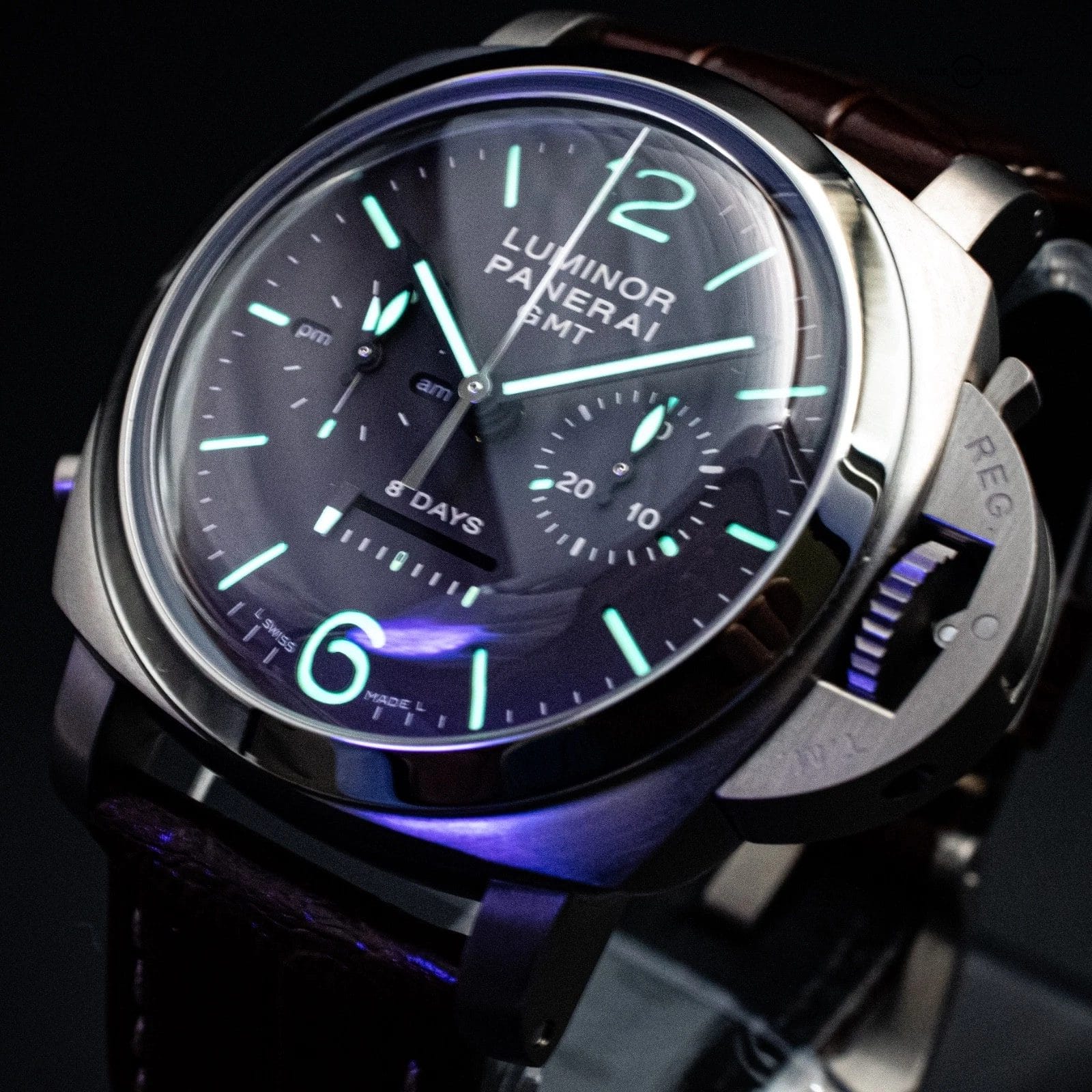 Panerai Luminor 1950 Chrono Monopulsante 8 Days GMT 44mm, Ref. PAM00311 w/ B&P - Image 2